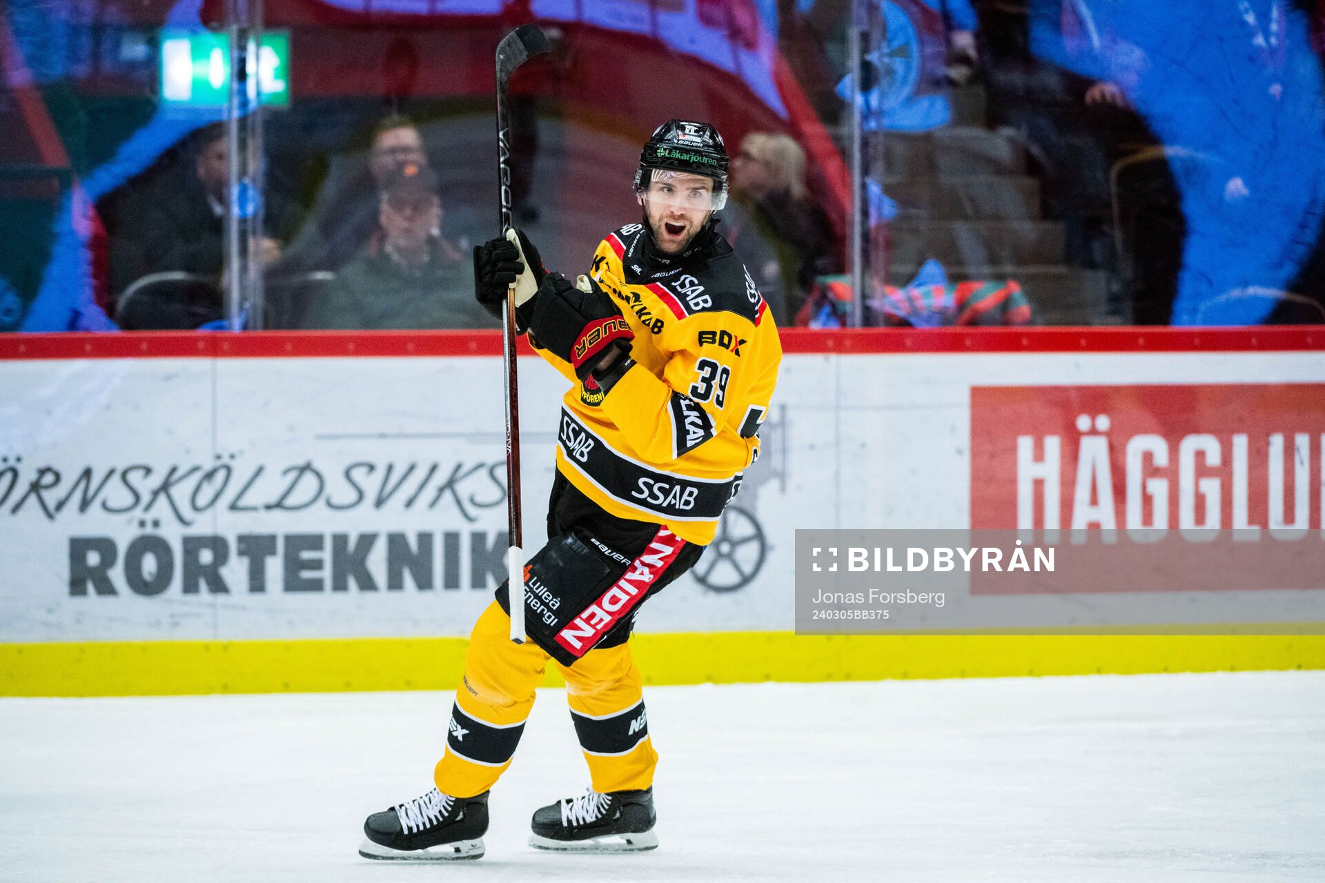 Luleås Pontus Själin jublar