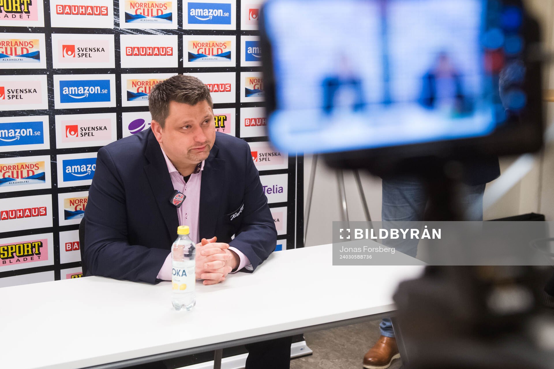 MoDos tränare Mattias Karlin