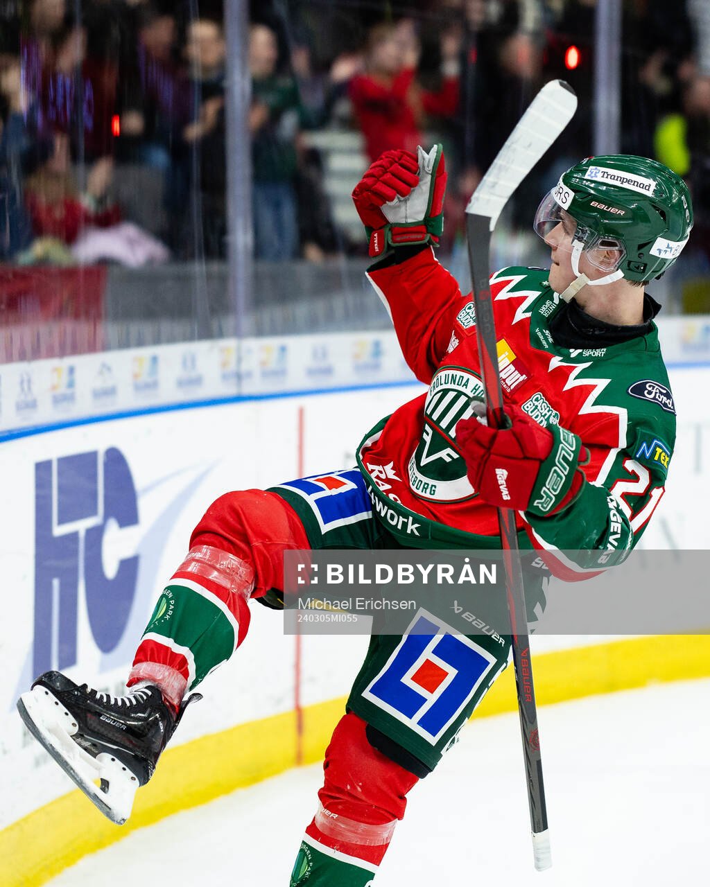 Frölundas Jere Innala jublar