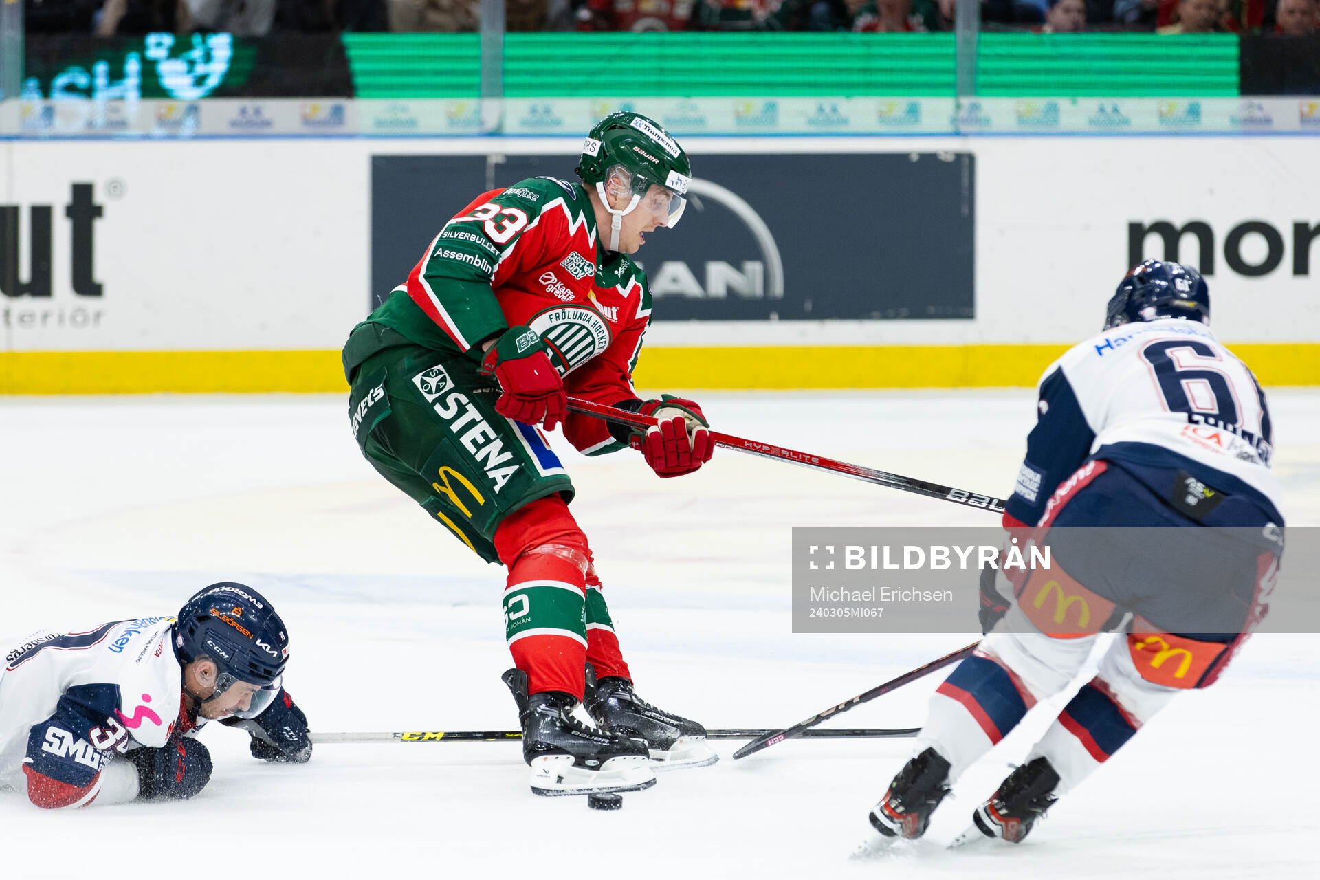 Linköpings Ty Rattie och Markus Ljungh mot Frölundas