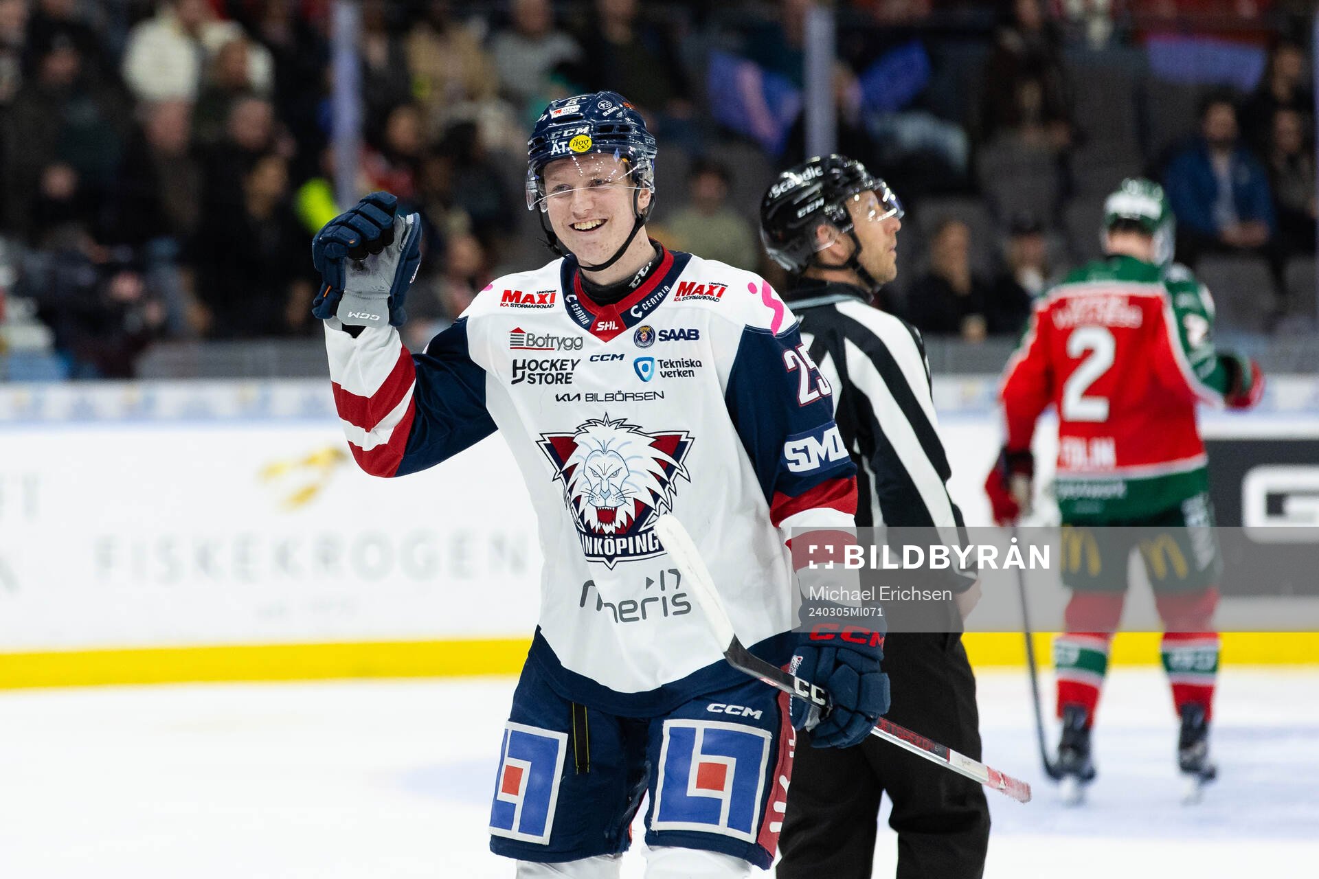Linköpings Filip Bystedt jublar