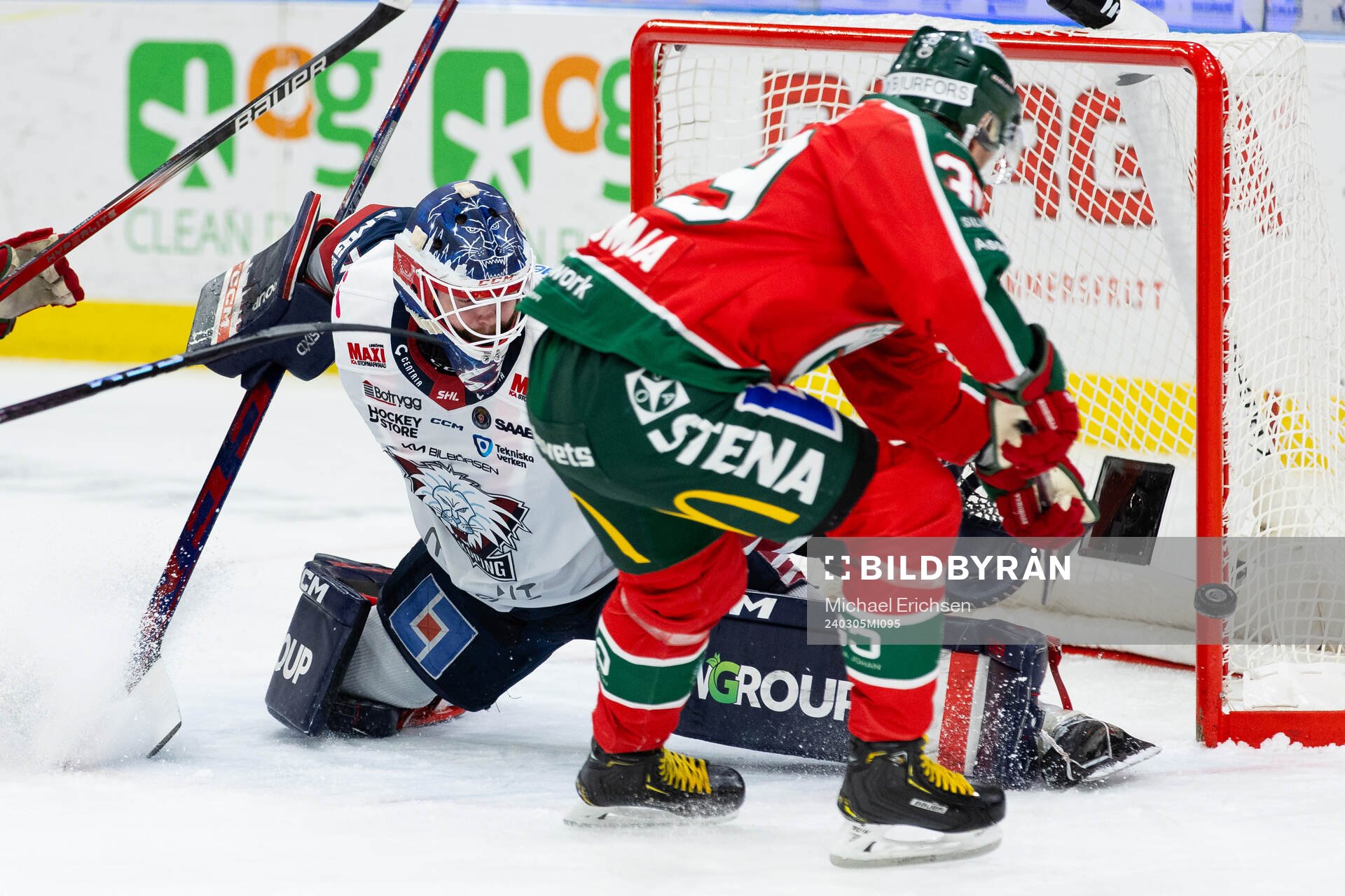 Linköpings målvakt Marcus Högberg mot Frölundas Mikael