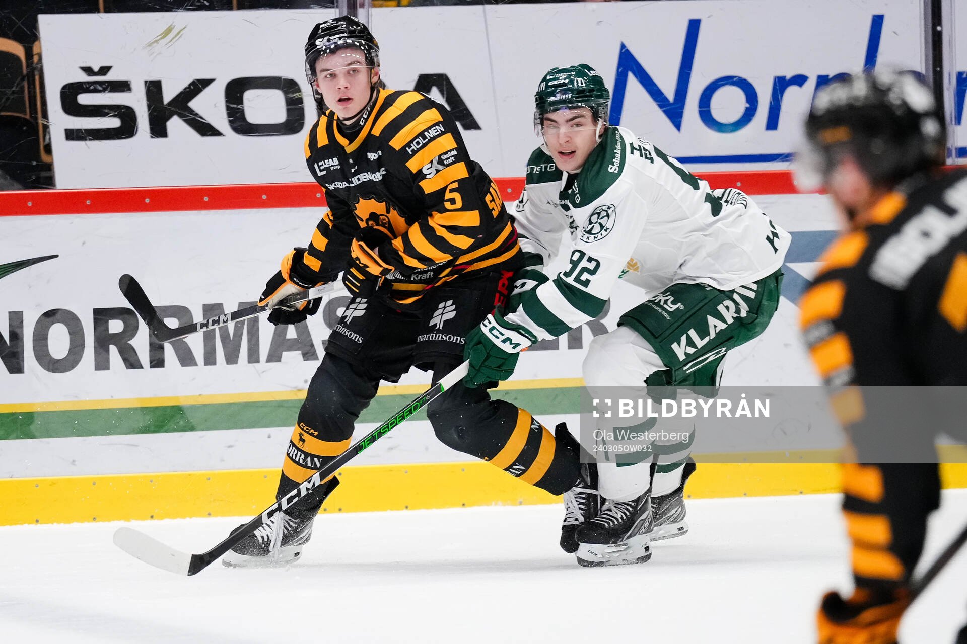Skellefteås Axel Sandin Pellikka och Färjestads Liam