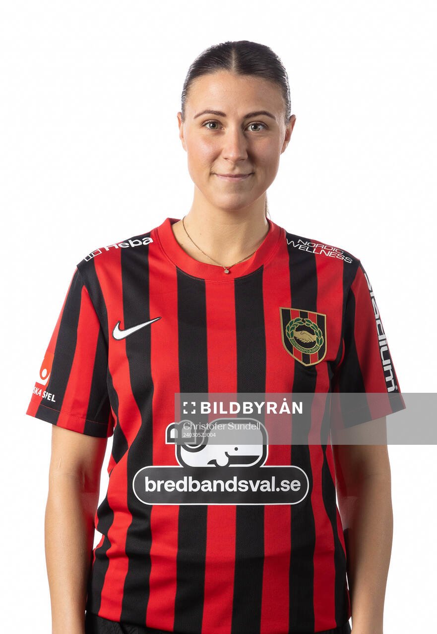 Brommapojkarnas Emilia Hjertberg poserar för ett porträtt den 5 mars 2024 i Stockholm.