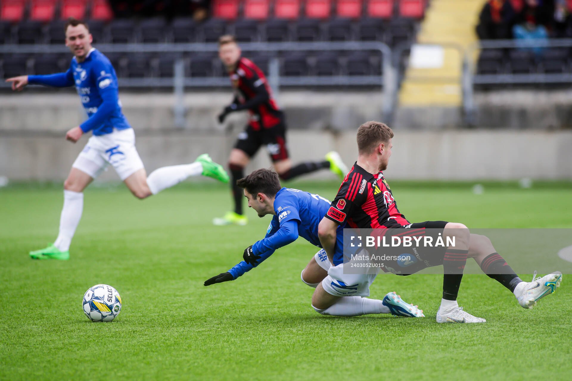 Östersunds Mykola Musolitin och Trelleborgs Armin Culum