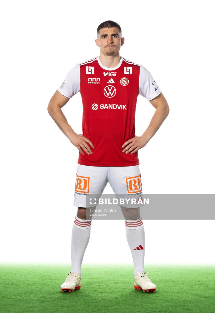 Sandvikens Taulant Parallangaj