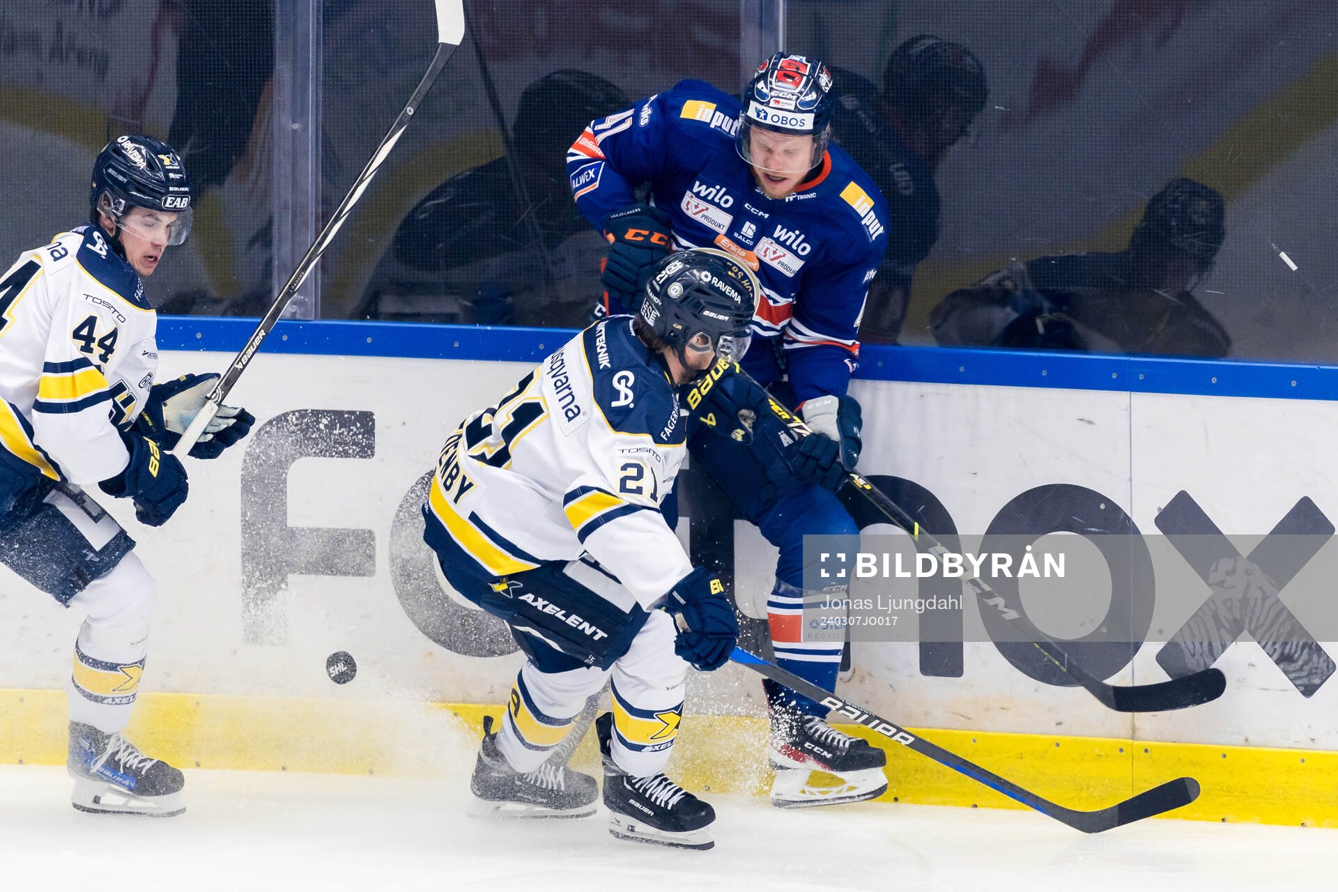 Växjös Ludvig Nilsson och HV71s Mattias Tedenby