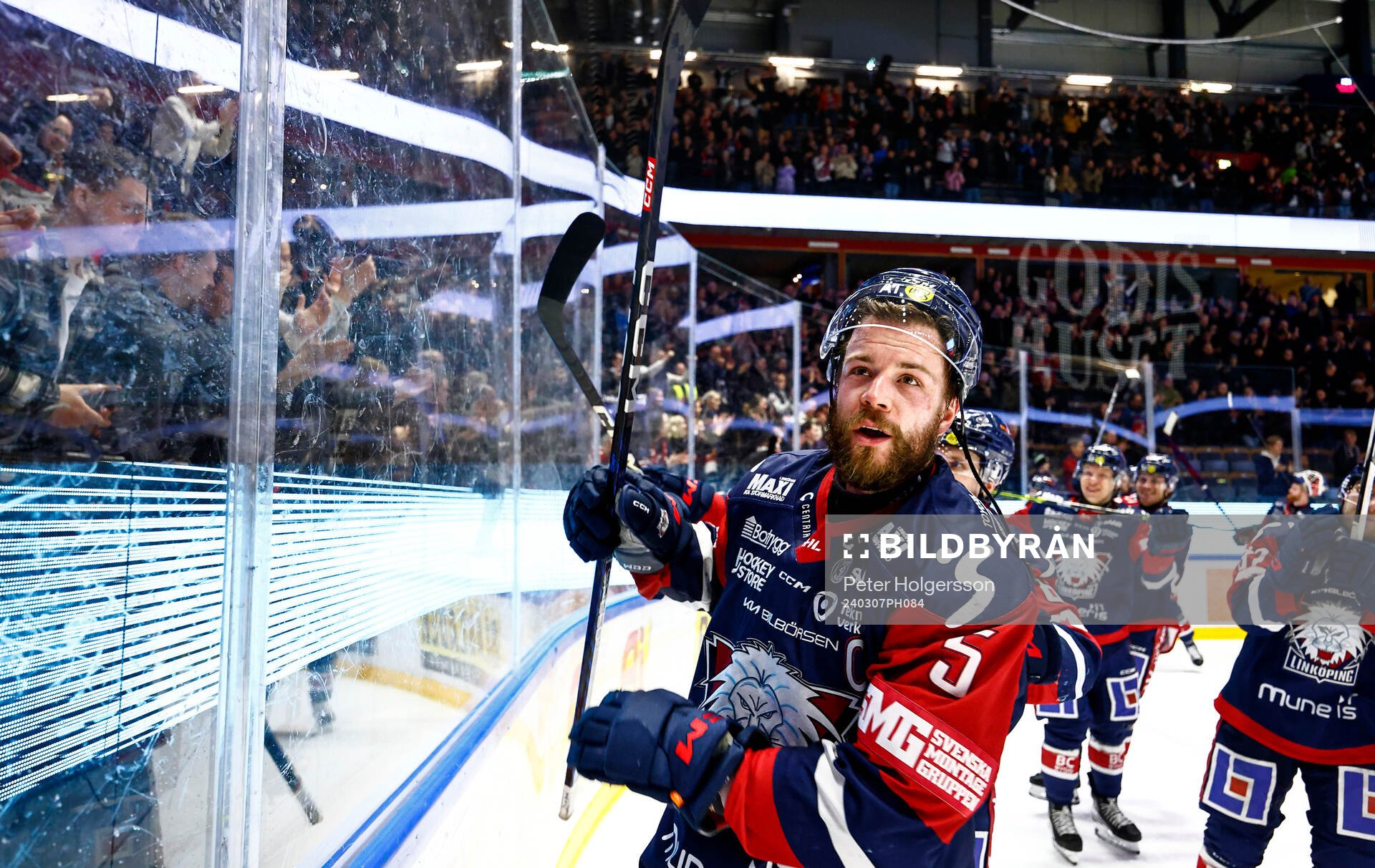 Linköpings Oscar Fantenberg jublar