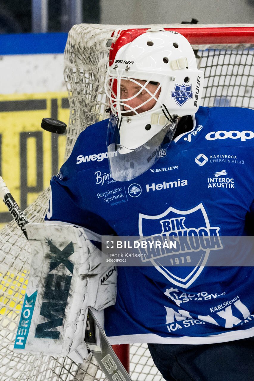 Karlskogas målvakt Victor Brattström