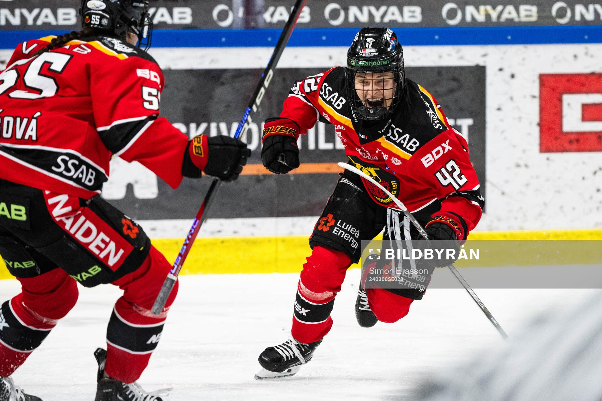 Luleås Viivi Vainikka jublar