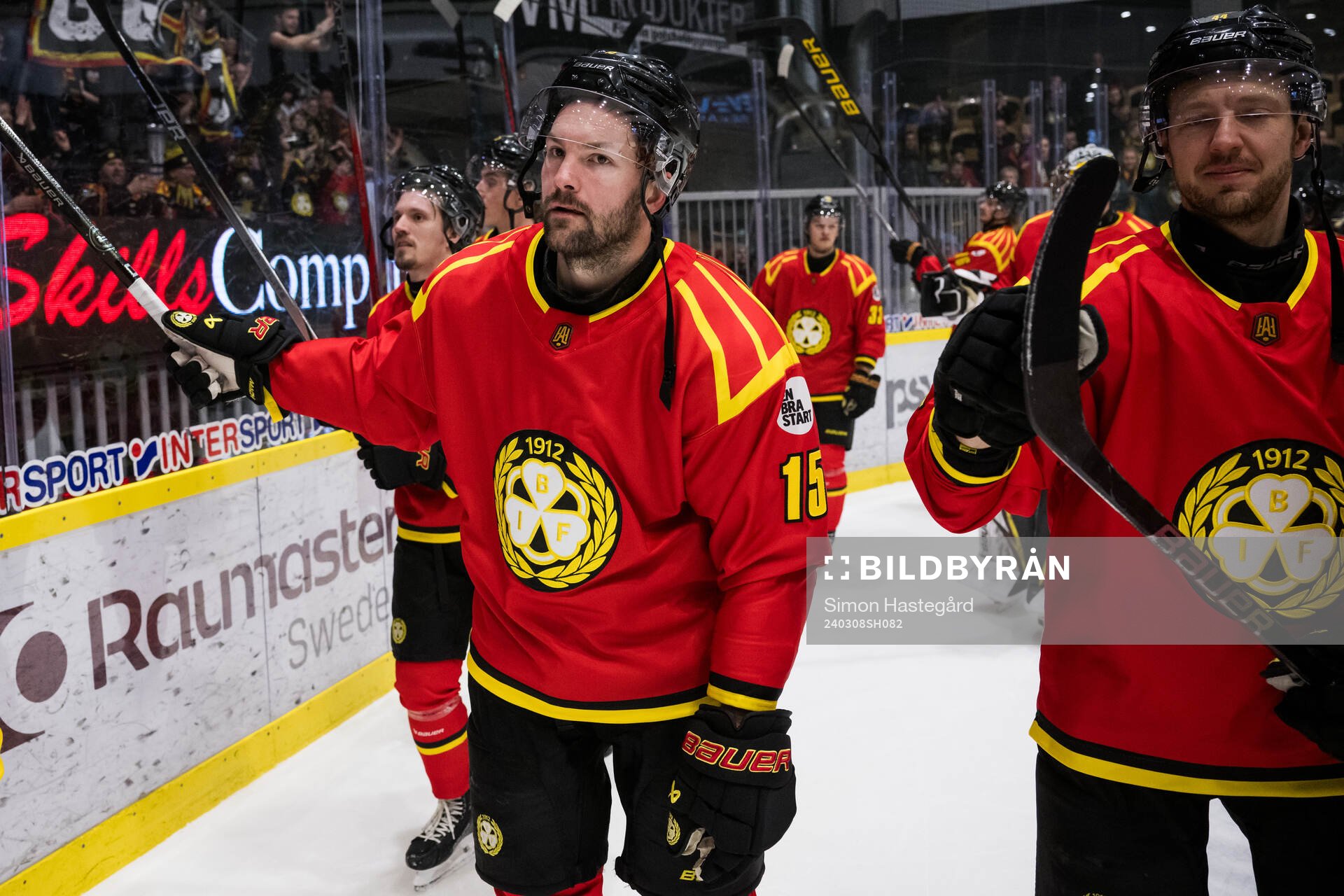 Brynäs Simon Bertilsson jublar