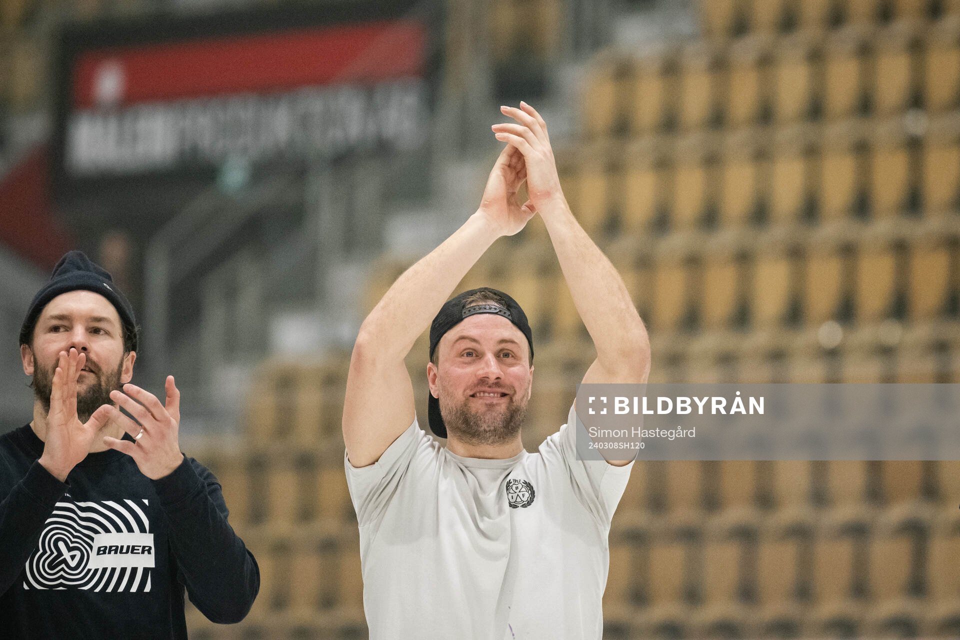 Brynäs Johan Larsson jublar