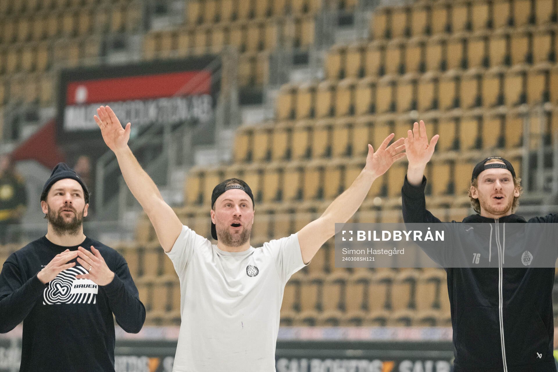Brynäs Johan Larsson jublar