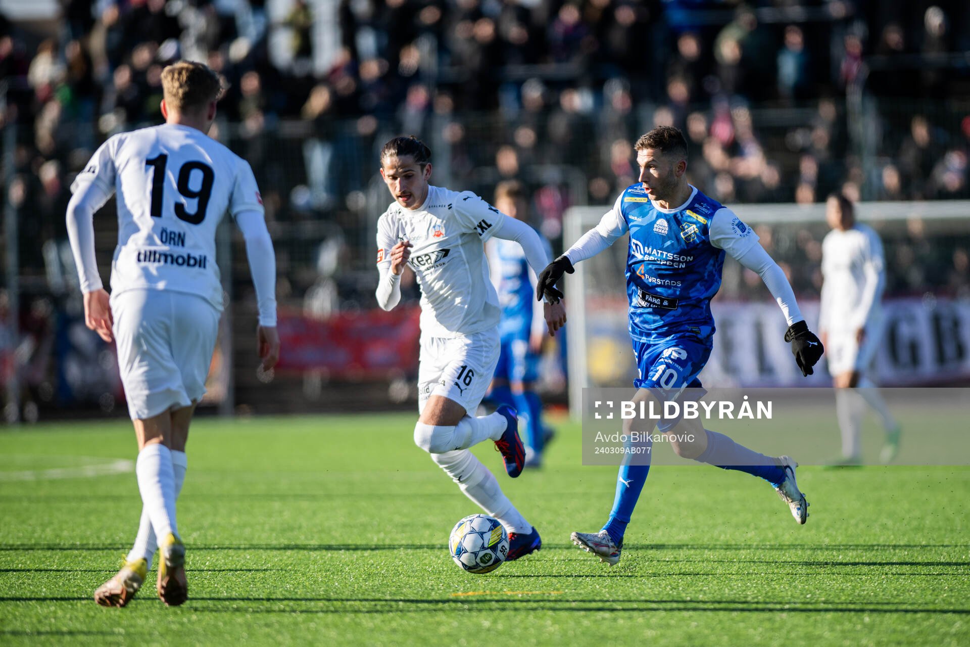 Helsingborgs Ervin Gigovic och Oddevolds Liridon Kalludra