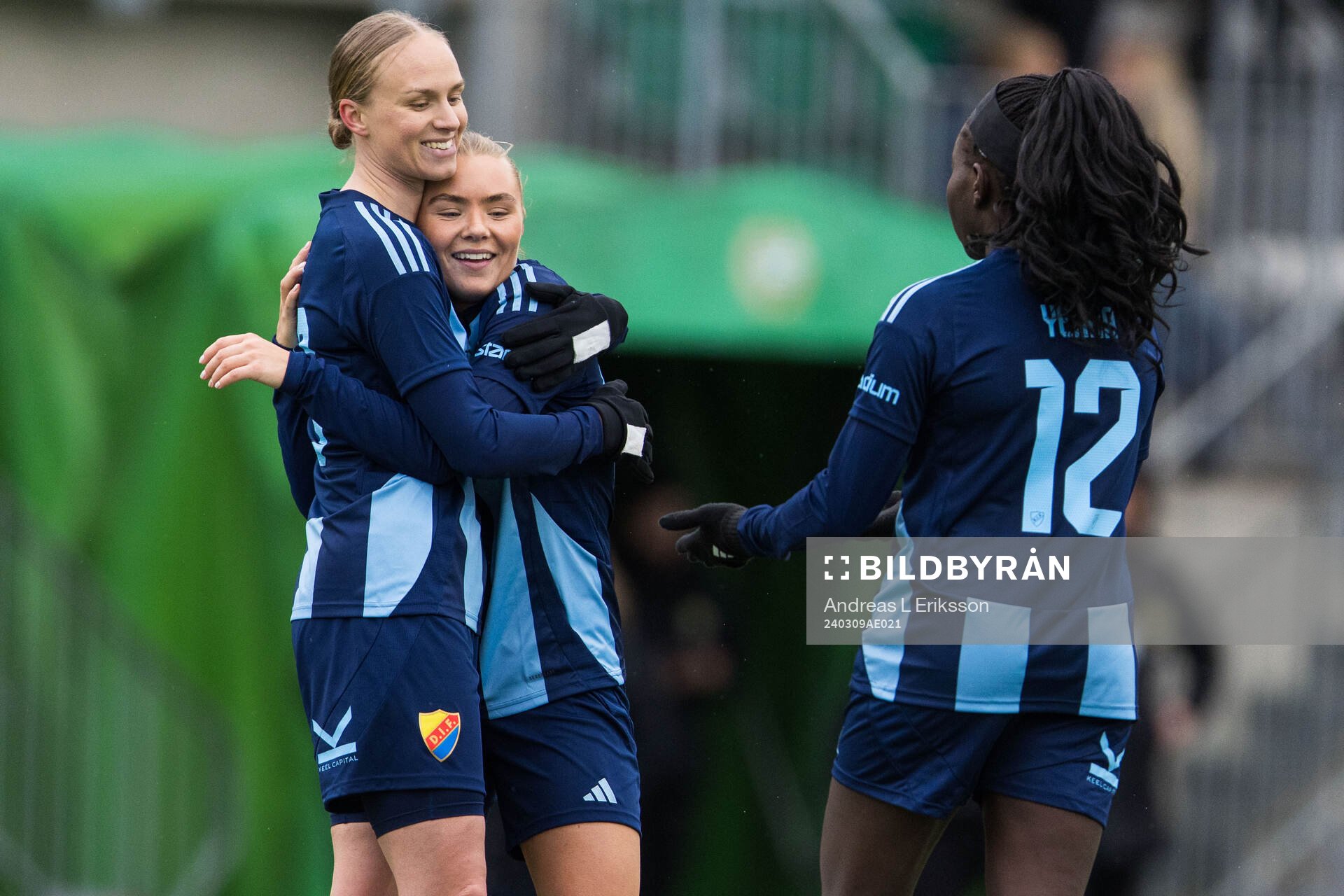 Djurgårdens Matilda Plan, Louise Hvarfner och Sura Yekka