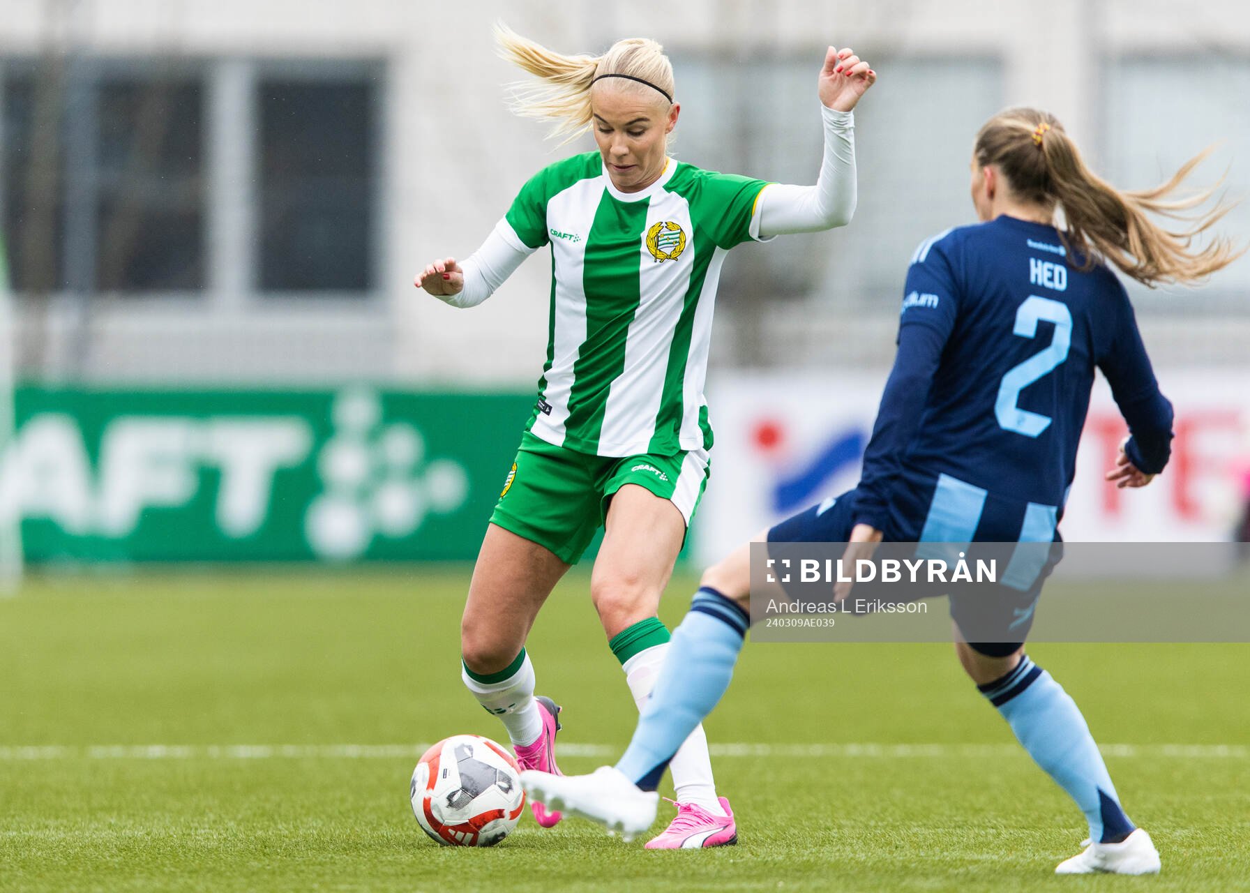 Hammarbys Stina Lennartsson och Djurgårdens Ebba Hed
