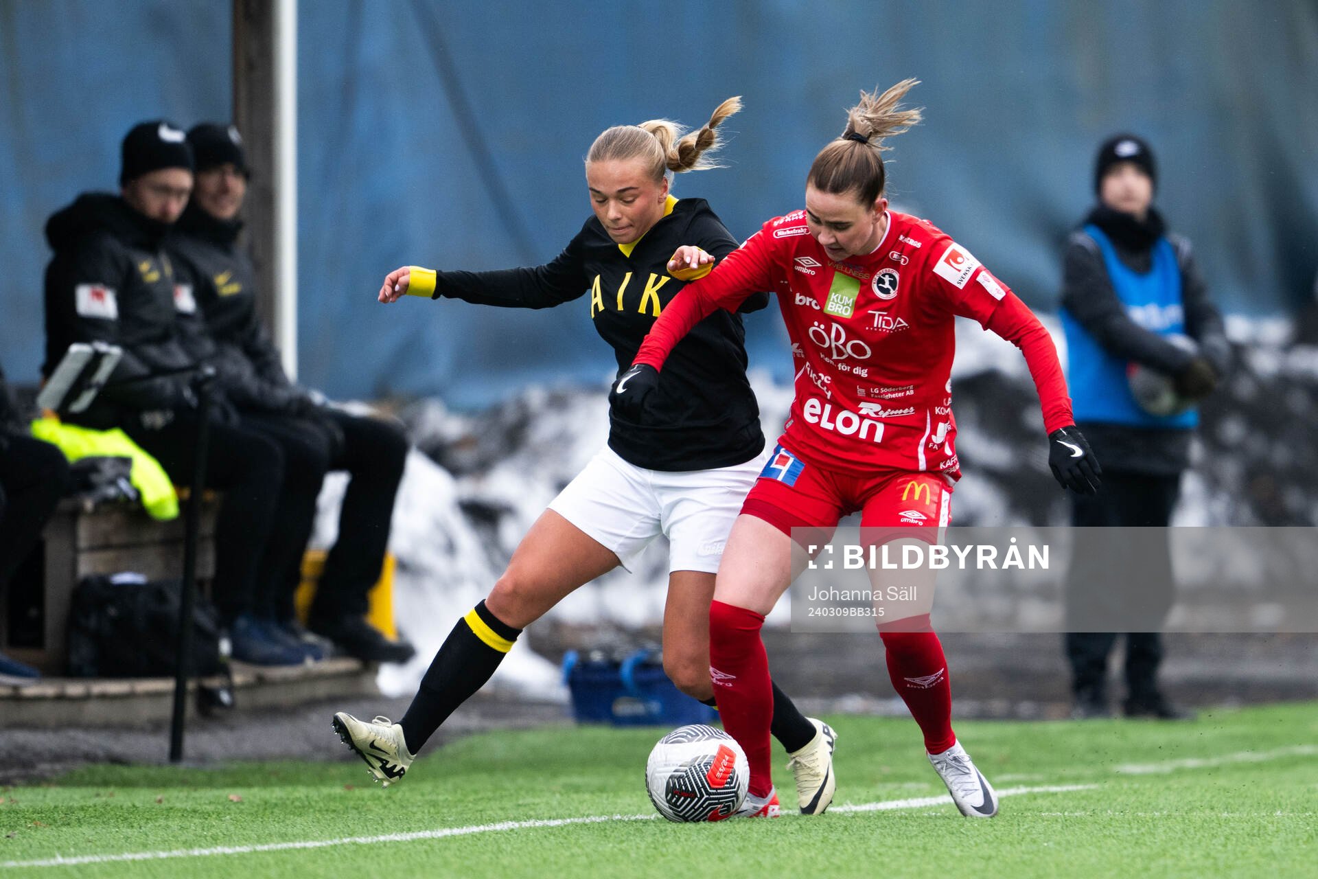 AIKs Villemo Dahlqvist och Örebros Katla Maria