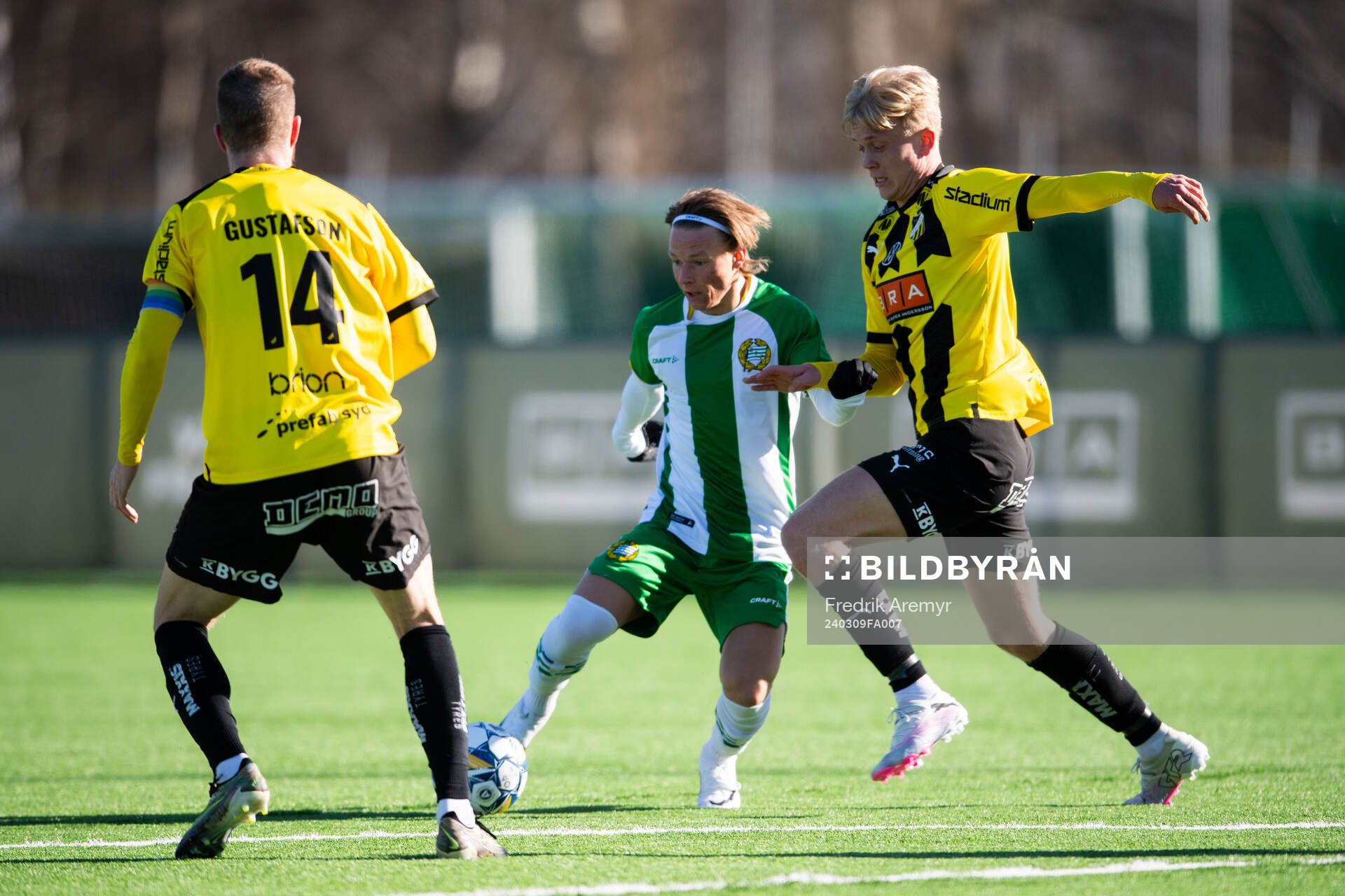 Hammarbys August Mikkelsen och Häckens Isak Brusberg