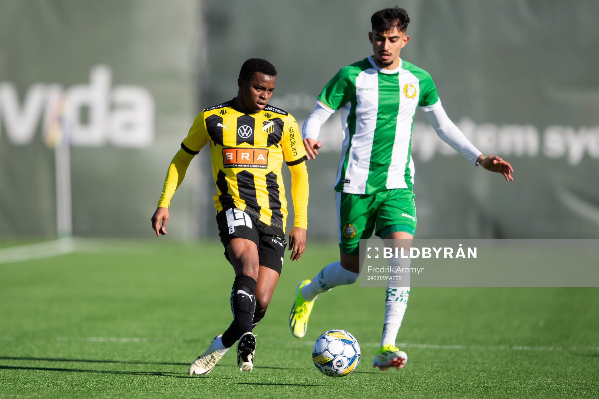 Häckens Abdulrazaq Ishaq och Hammarbys Montader Madjed