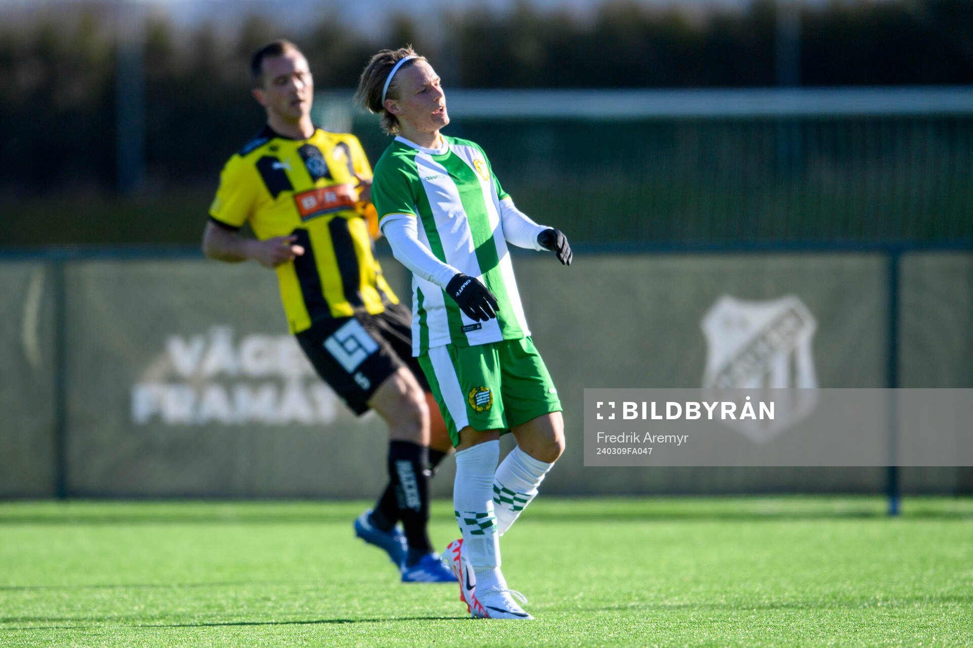 Hammarbys August Mikkelsen deppar