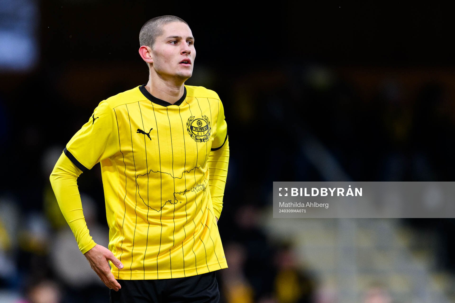 Mjällbys Rasmus Wikström deppar