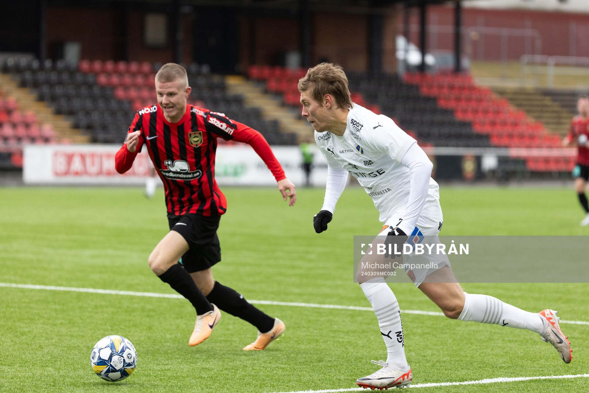 Brommapojkarnas Eric Björkander och Halmstads Birnir Snær