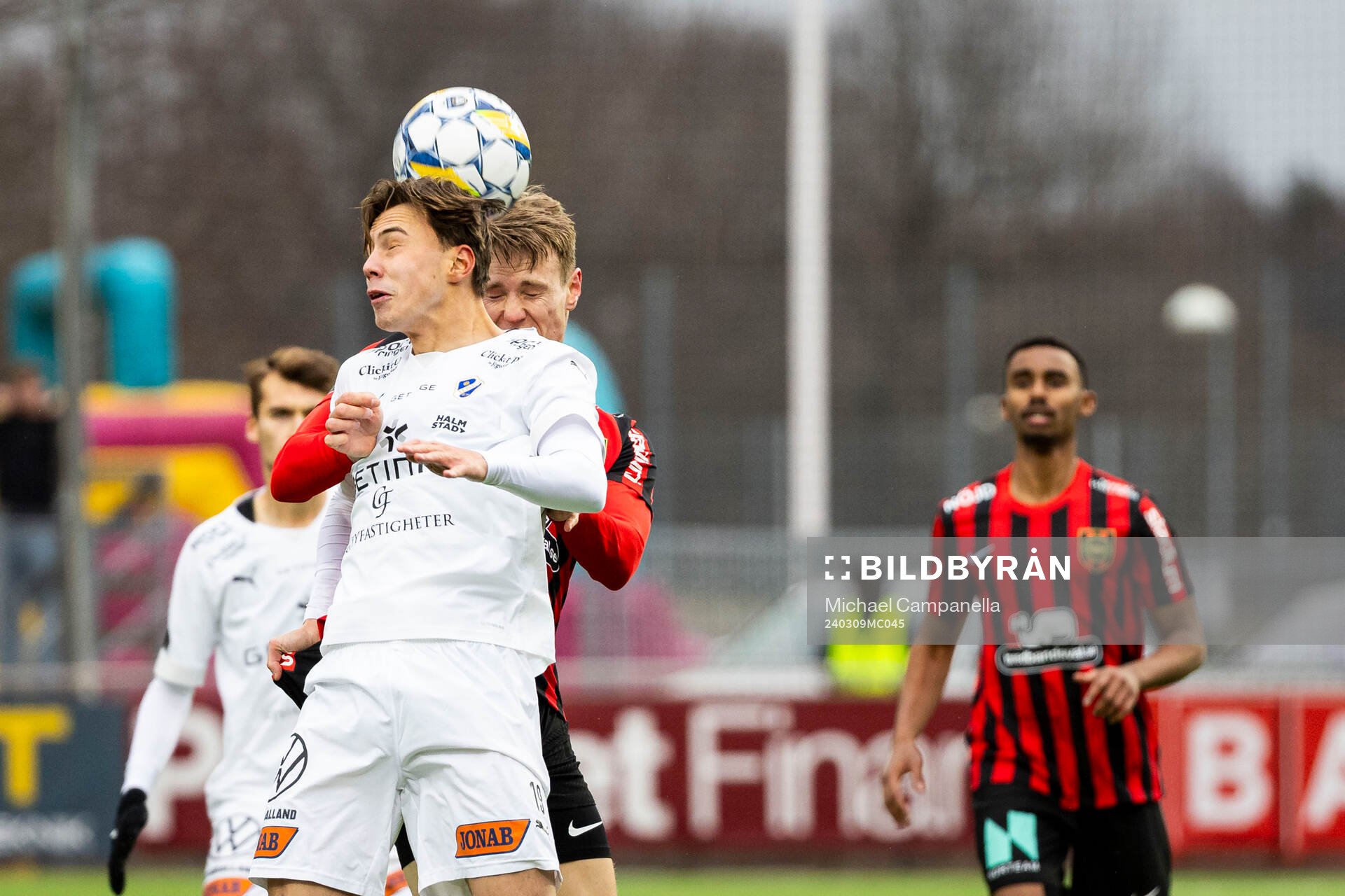 Halmstads Alex Hall och Brommapojkarnas Torbjörn Lysaker