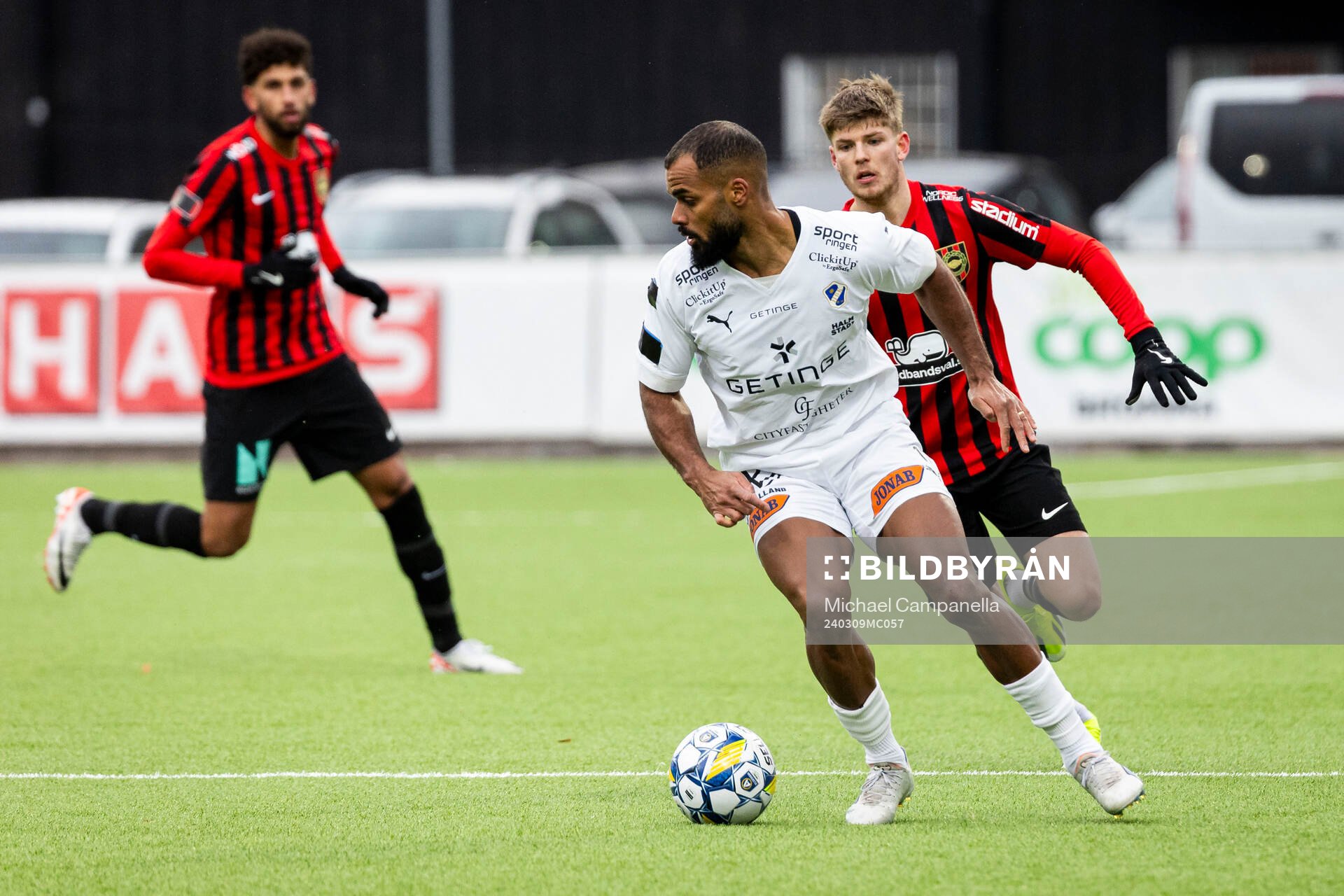 Halmstads Phil Ofosu-Ayeh