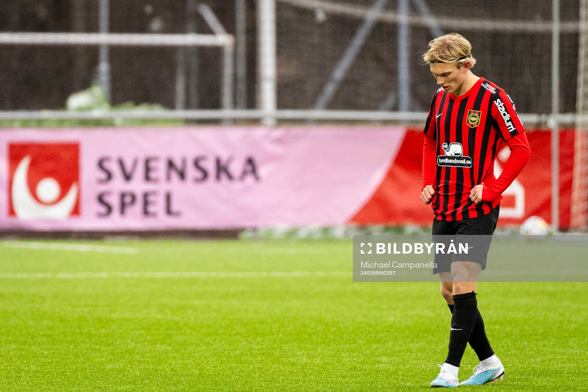 Brommapojkarnas Alexander Jensen deppar