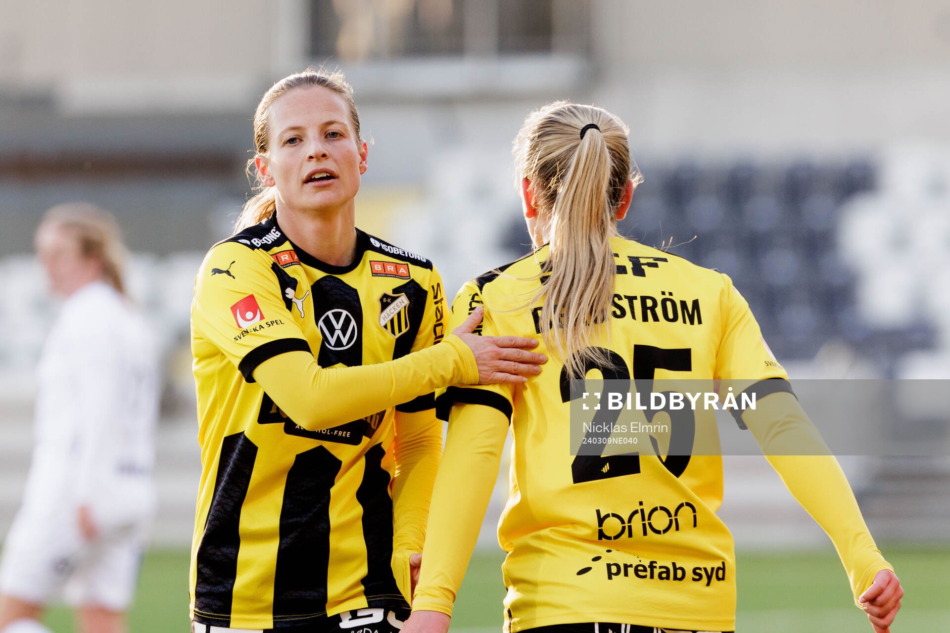 Häckens Anna Anvegård och Alice Bergström