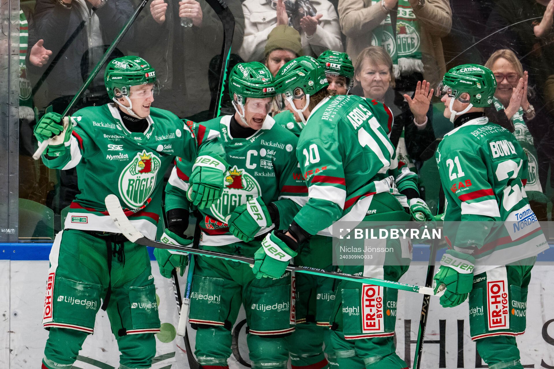 Rögles Adam Engström, Anton Bengtsson och Rodrigo Abols