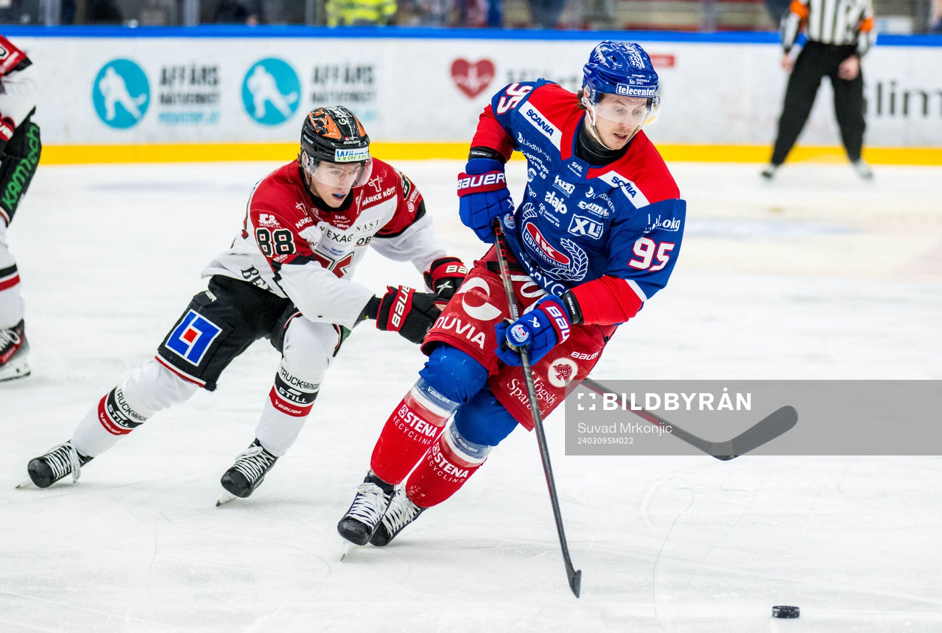 Örebros Jonathan Lekkerimäki och Oskarshamns Nick Olesen