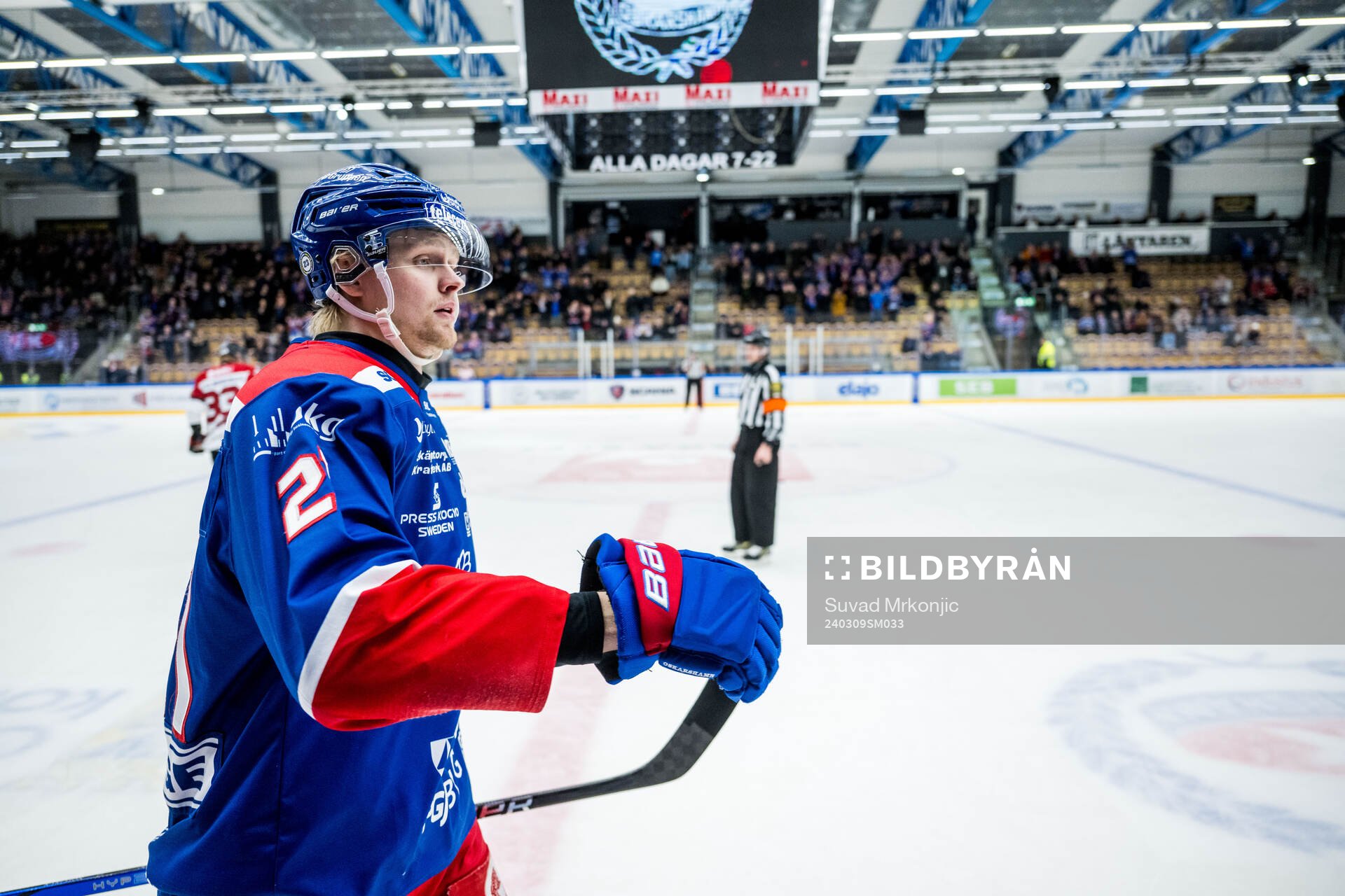 Oskarshamns Hampus Karlsson jublar