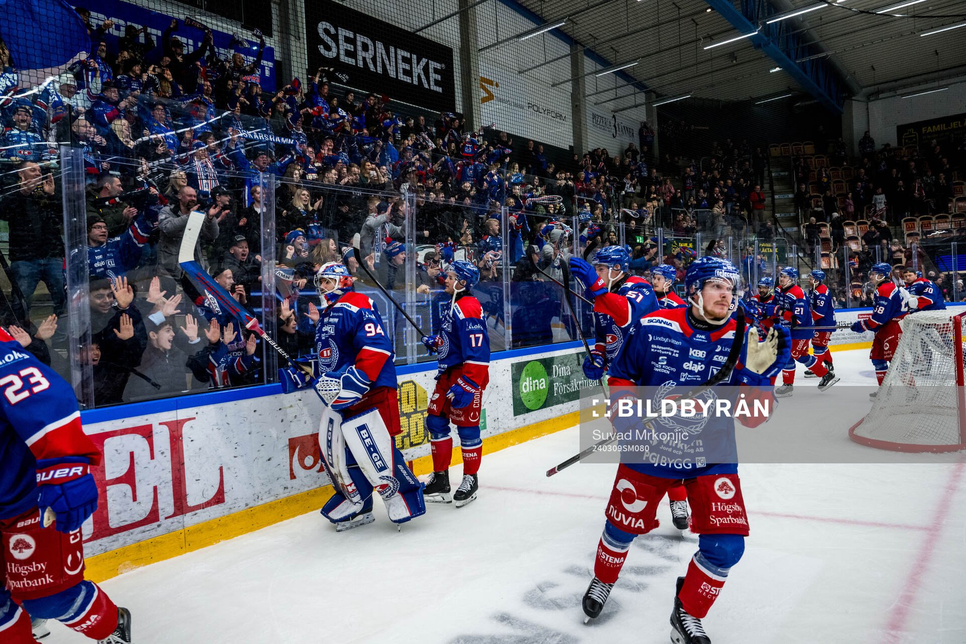 Oskarshamn spelare jublar