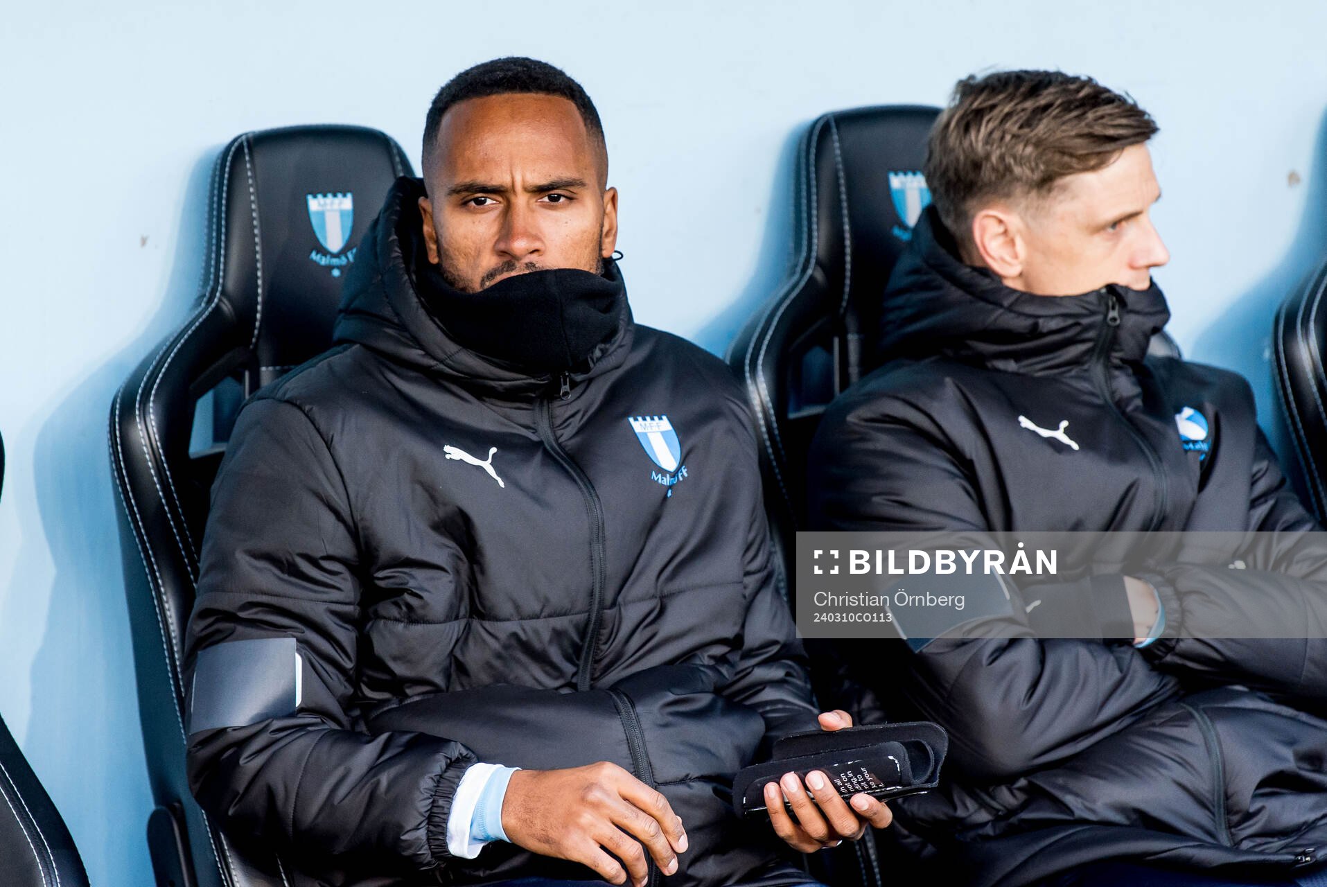 Malmö FFs Isaac Thelin på bänken