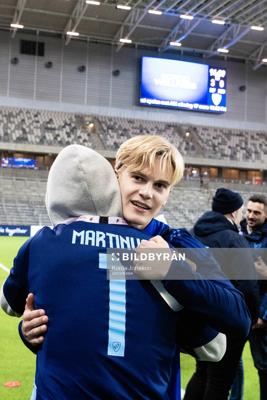 Djurgårdens Lucas Bergvall med Marcus och Martinus