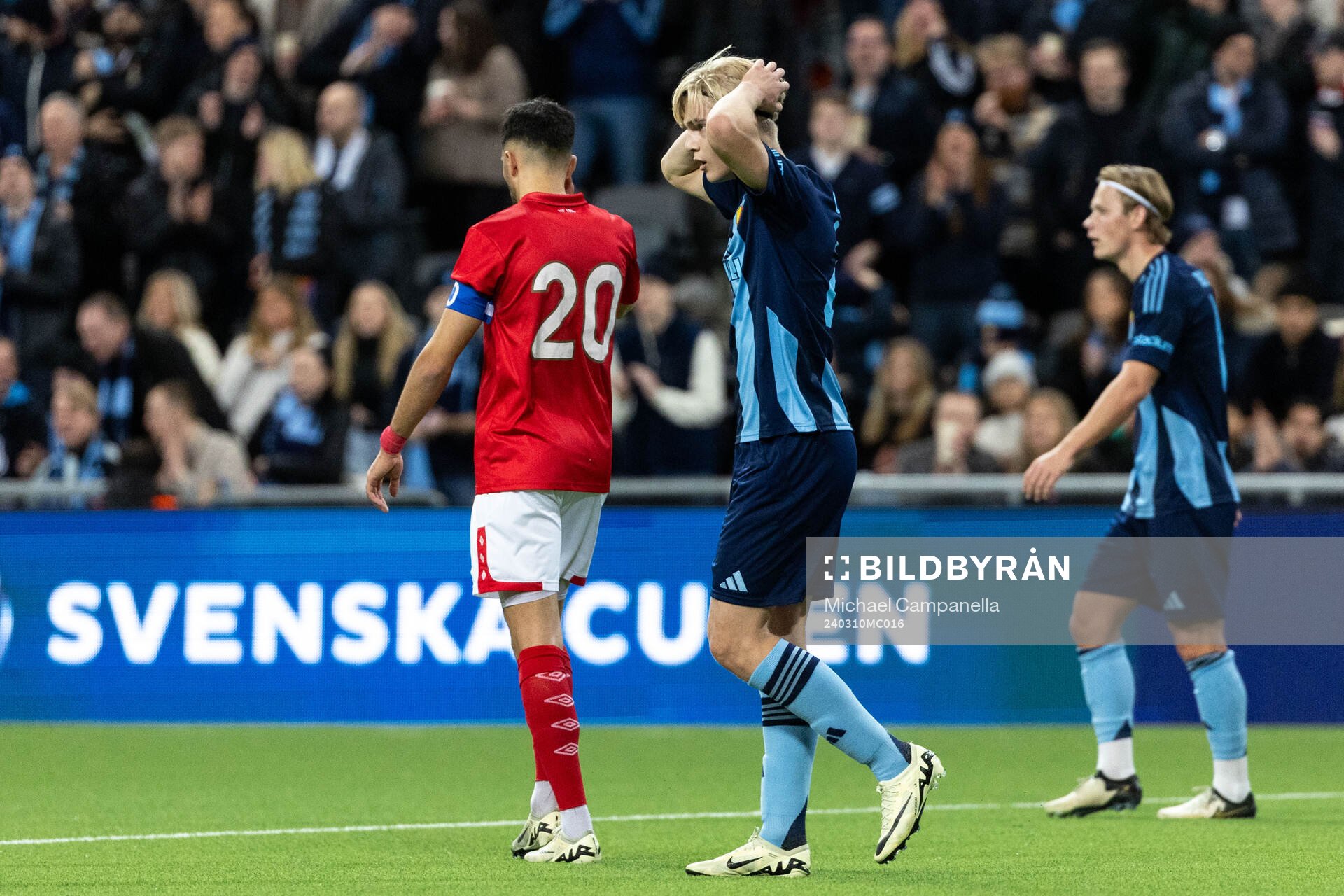 Djurgårdens Lucas Bergvall deppar