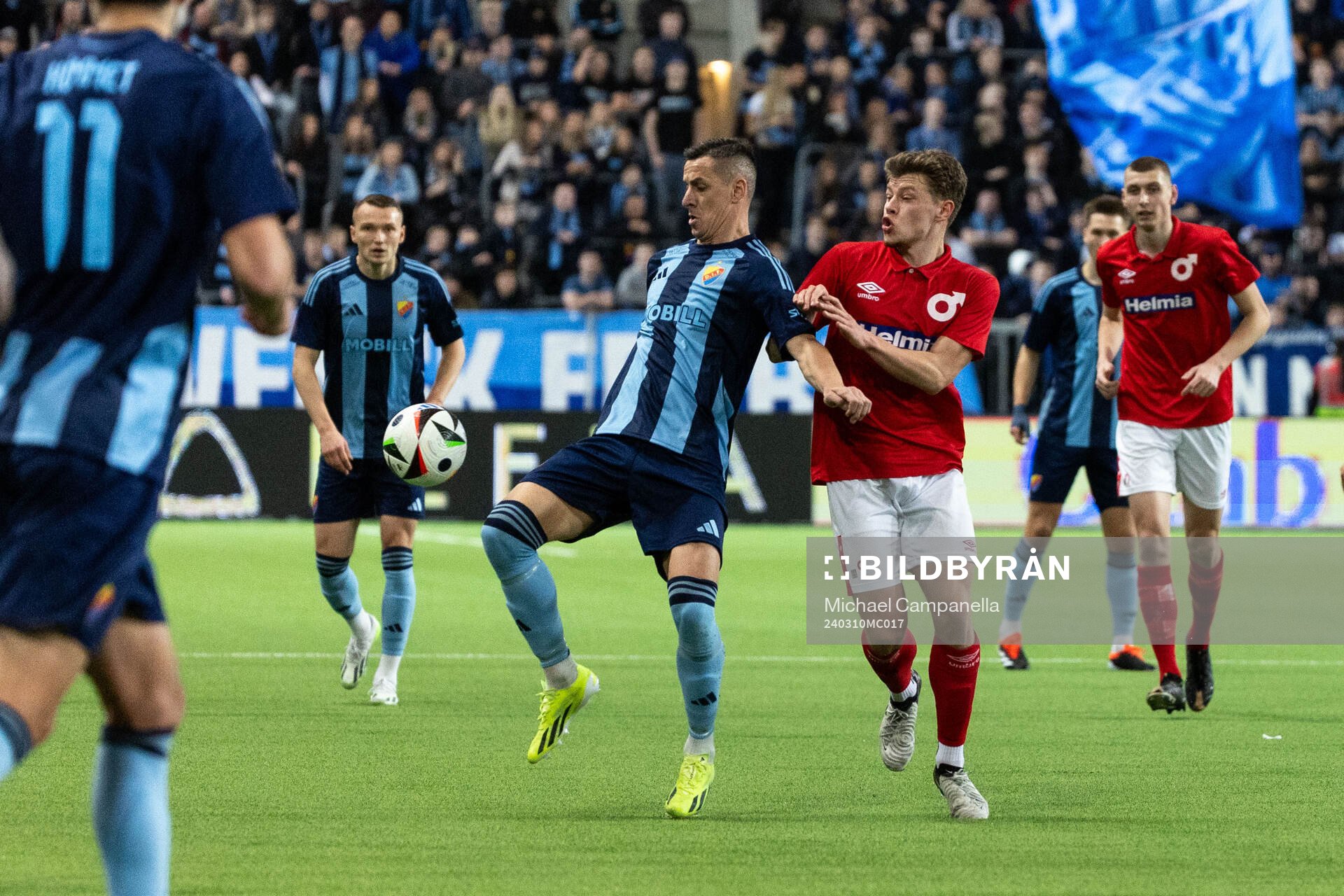 Djurgårdens Haris Radetinac och Degerfors Gustav Lindgren