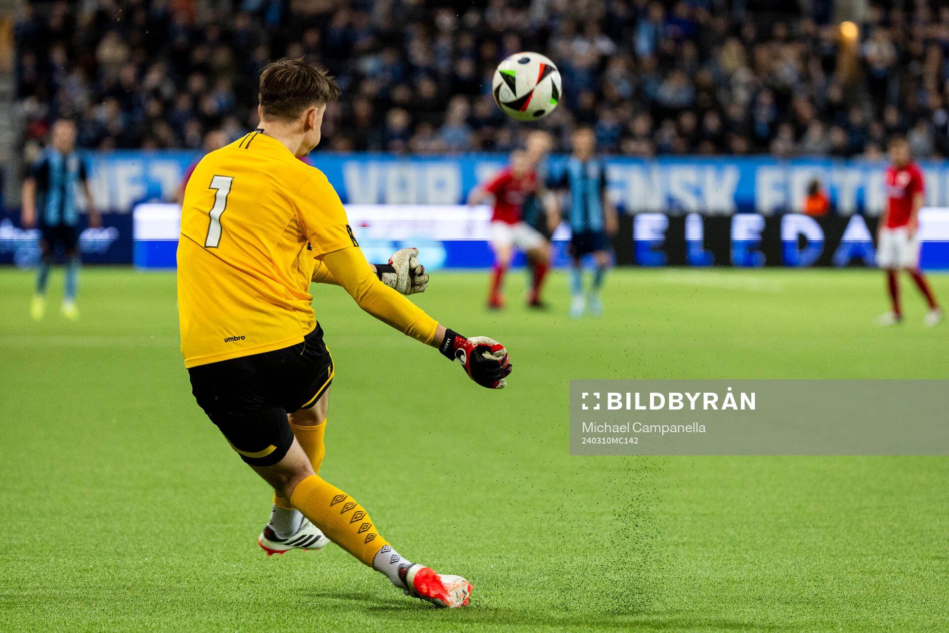 Degerfors målvakt Wille Jakobsson