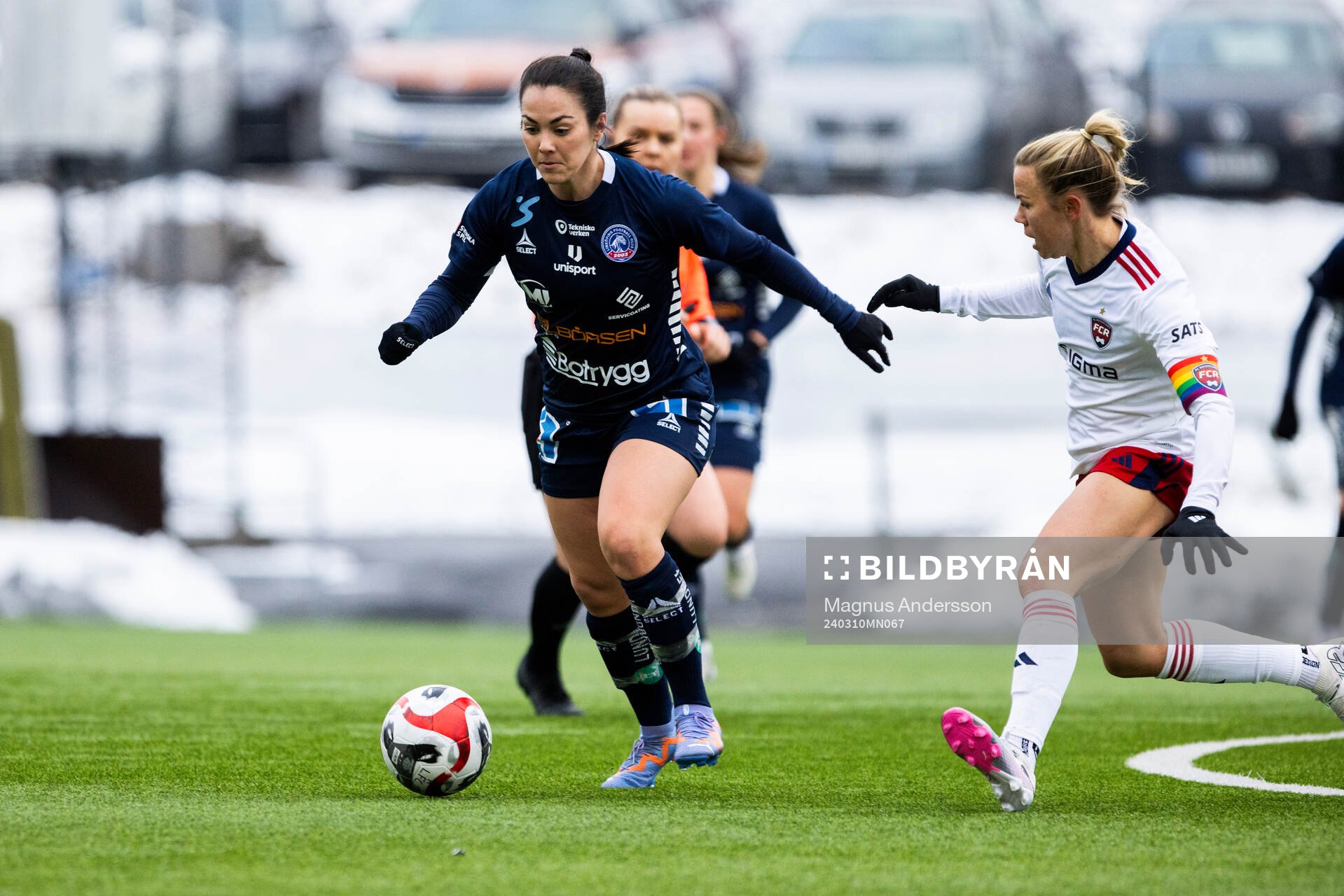 Linköpings Michelle De Jongh och FC Rosengårds Jessica Wik