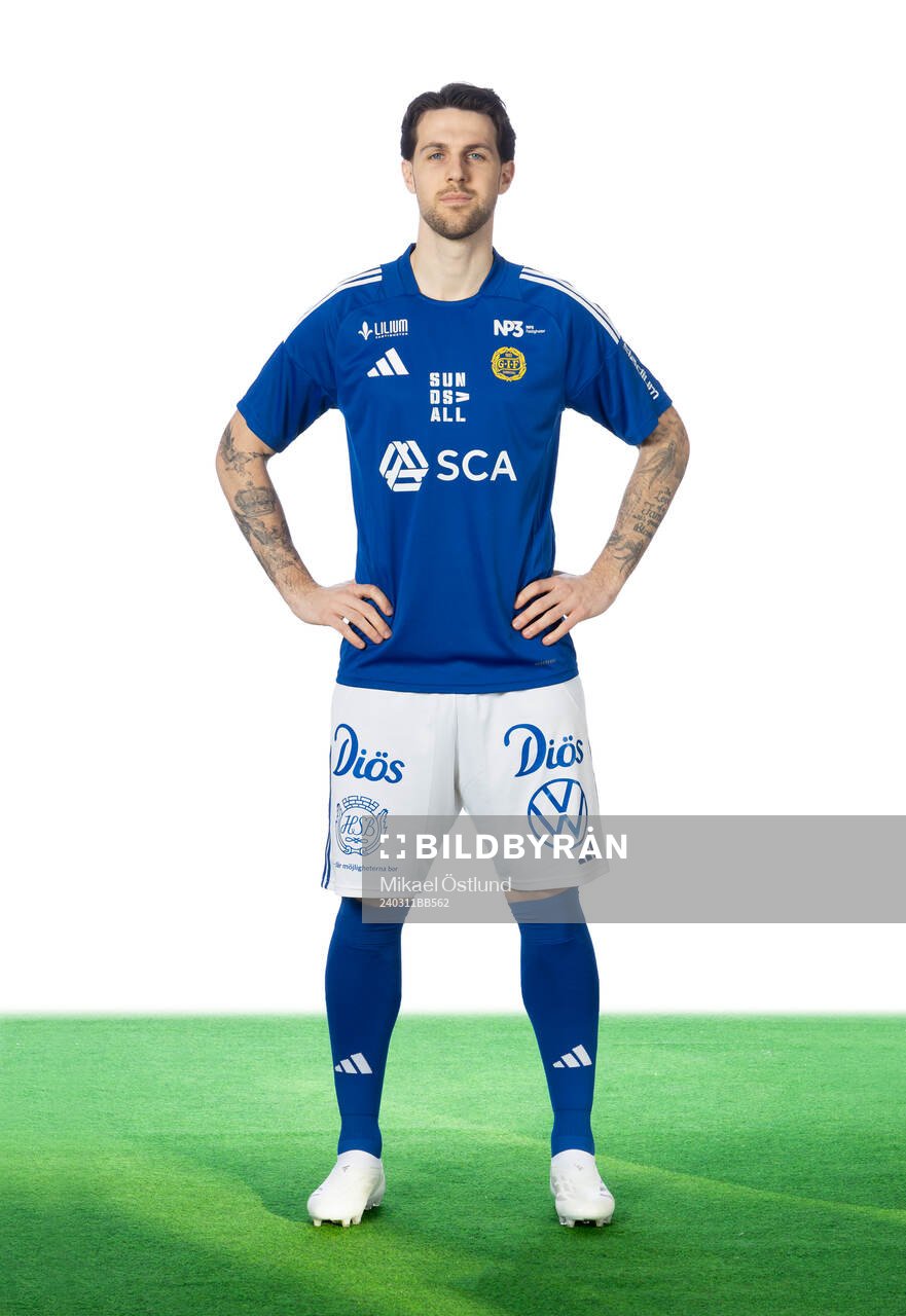 Sundsvalls Oliver Stojanovic Fredin poserar för ett porträtt den 11 mars 2024 i Sundsvall.