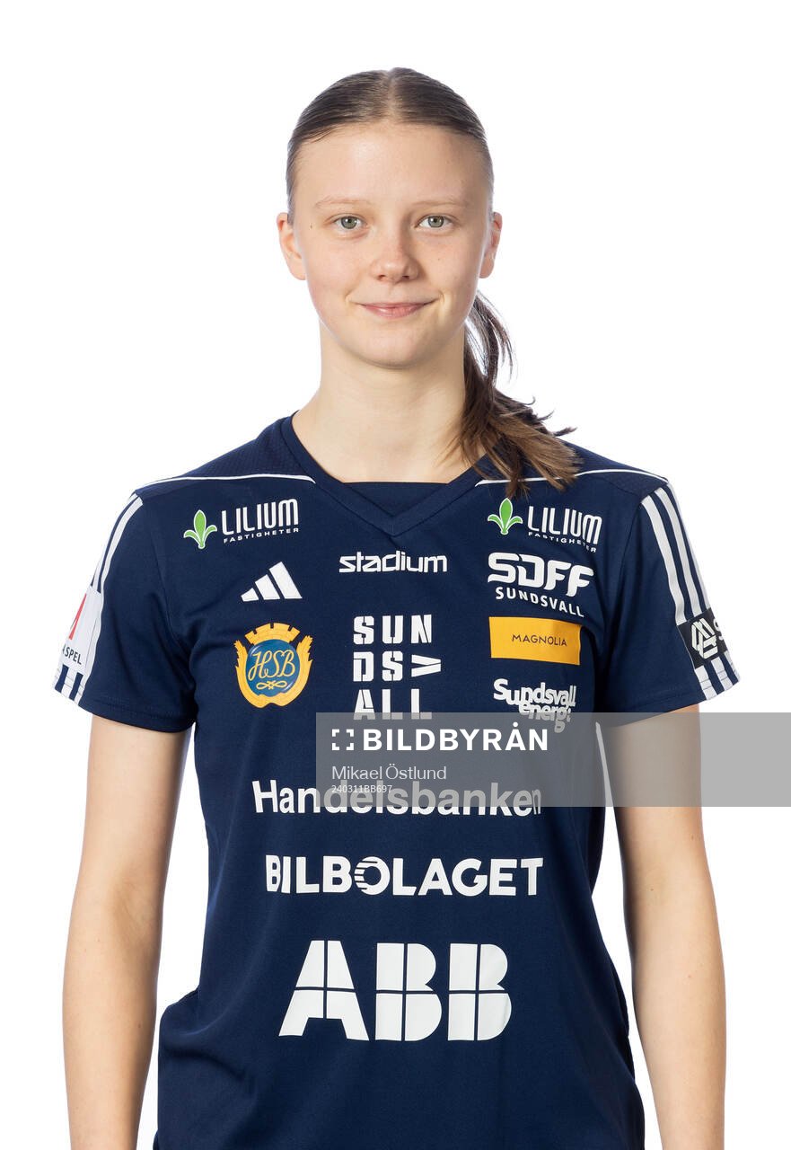 Sundsvalls Elin Larsson  poserar för ett porträtt den 11 mars 2024 i Sundsvall.