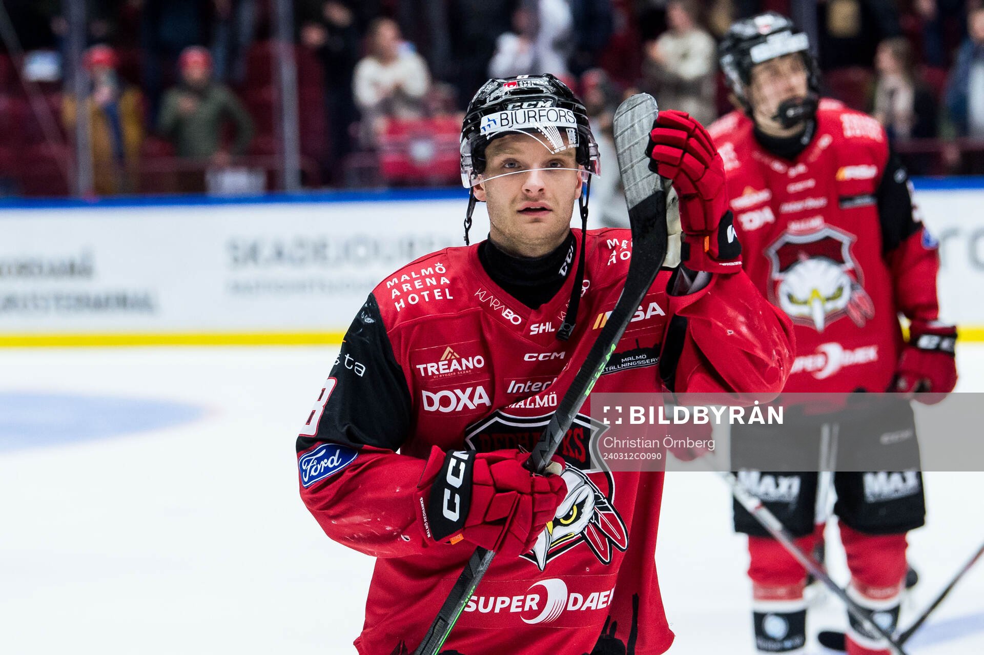 Malmö Redhawks Johan Olofsson jublar