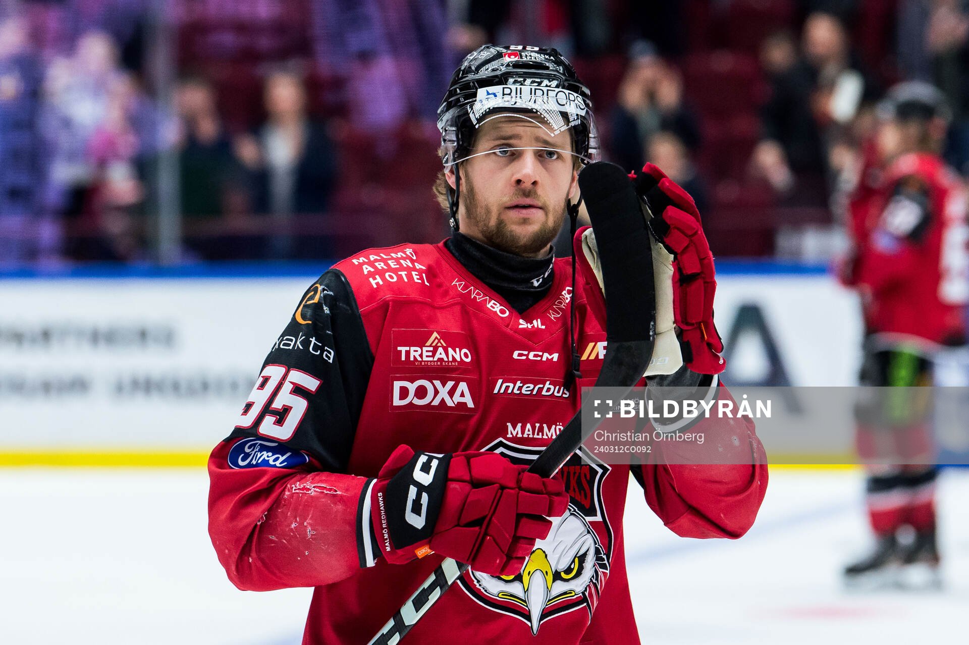 Malmö Redhawks Carl Persson jublar