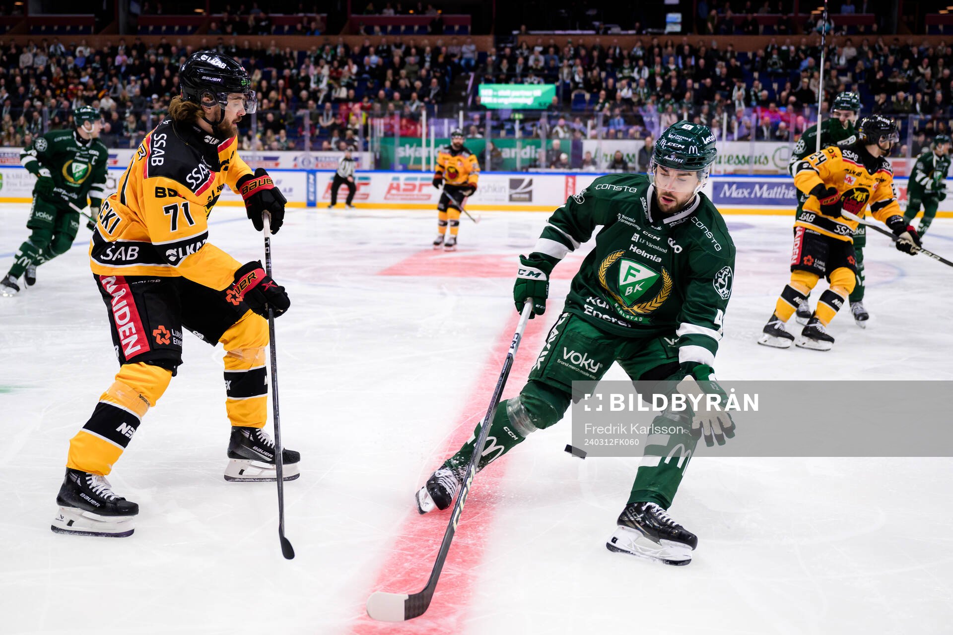 Luleås Adam Brodecki och Färjestads Jonathan Andersson