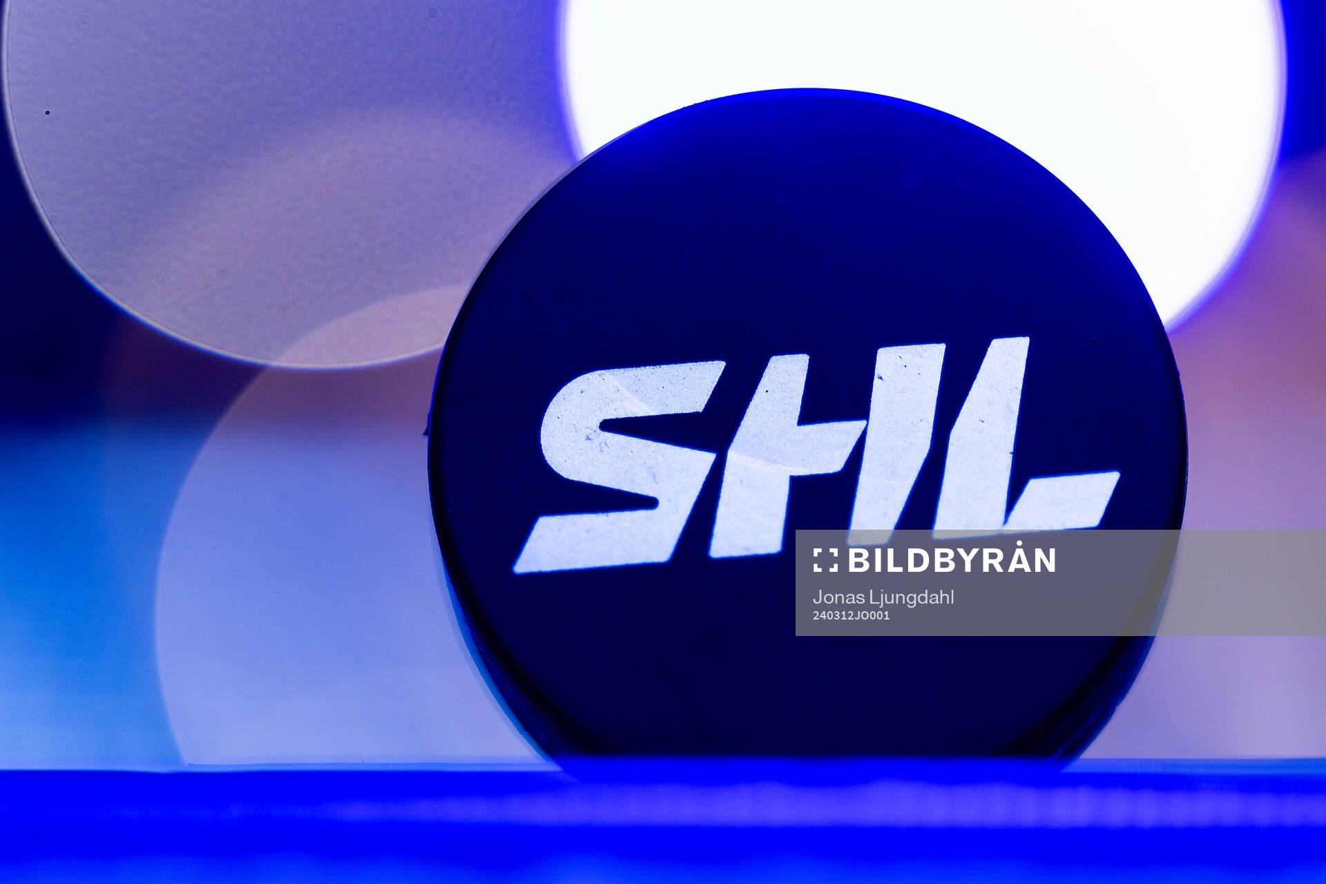 Matchpuck med SHL logo