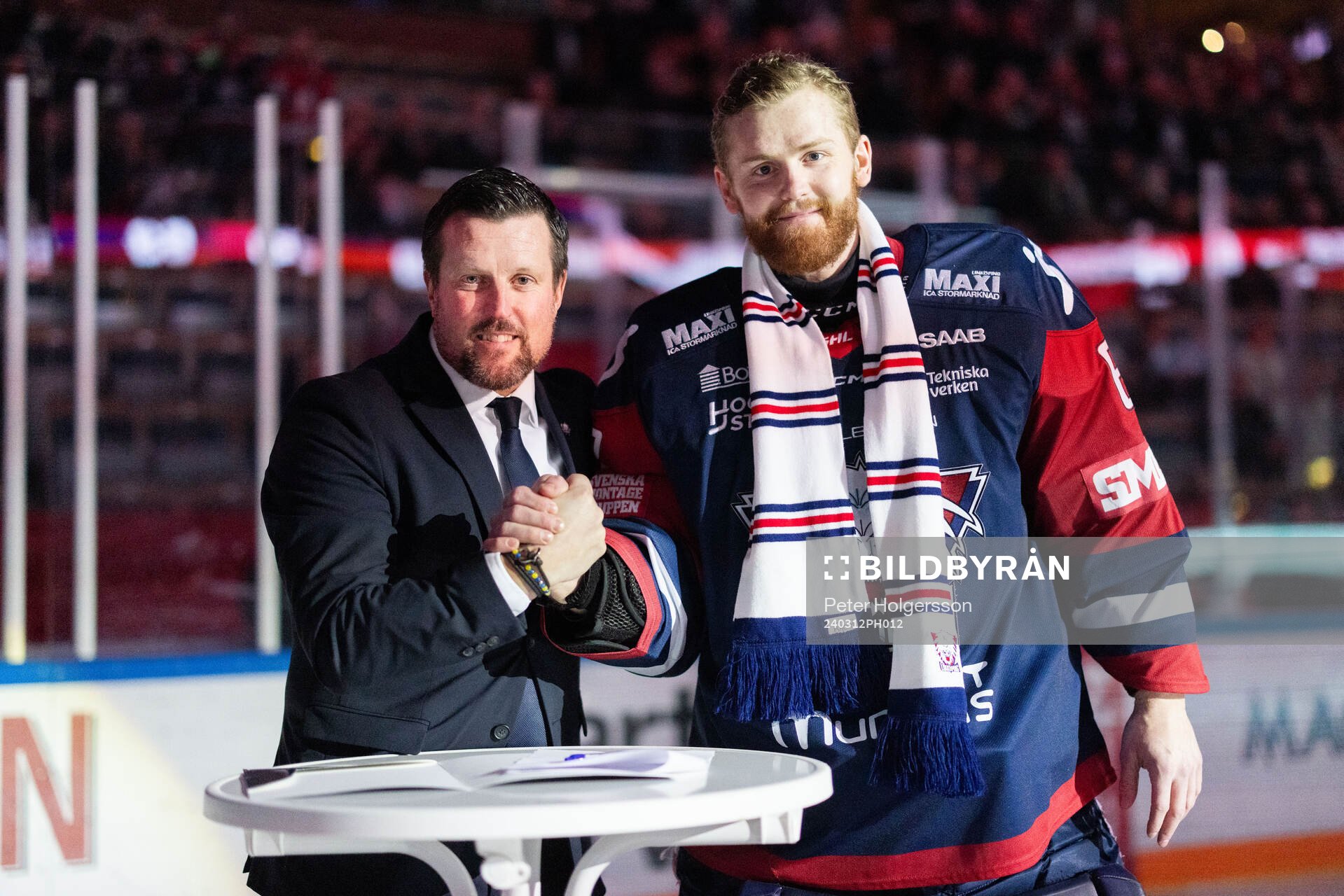 Linköpings sportchef Peter Jakobsson och målvakt Marcus