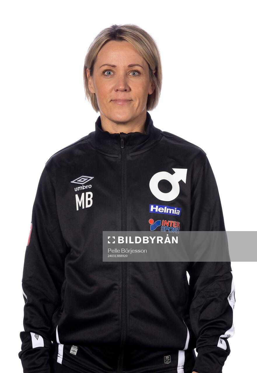 Degerfors målvaktstränare Maria Busk poserar för ett porträtt den 13 mars 2024 i Degerfors.
