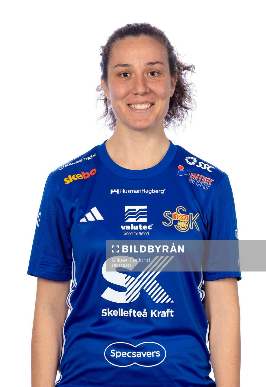 Sunnanås Andrea de Miguel Villar poserar för ett porträtt den 14 mars 2024 i Skellefteå.