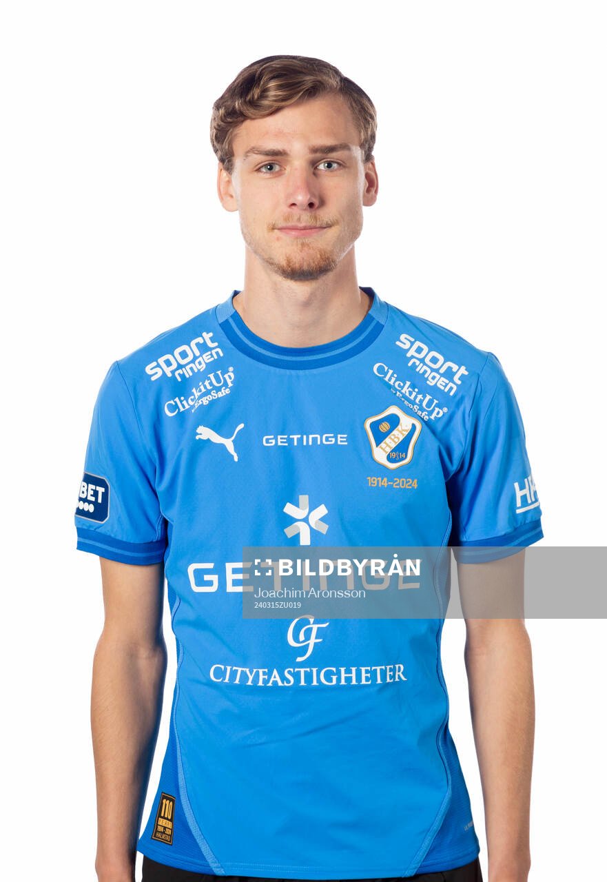Halmstads Villiam Granath poserar för ett porträtt den 15 mars 2024 i Halmstad.